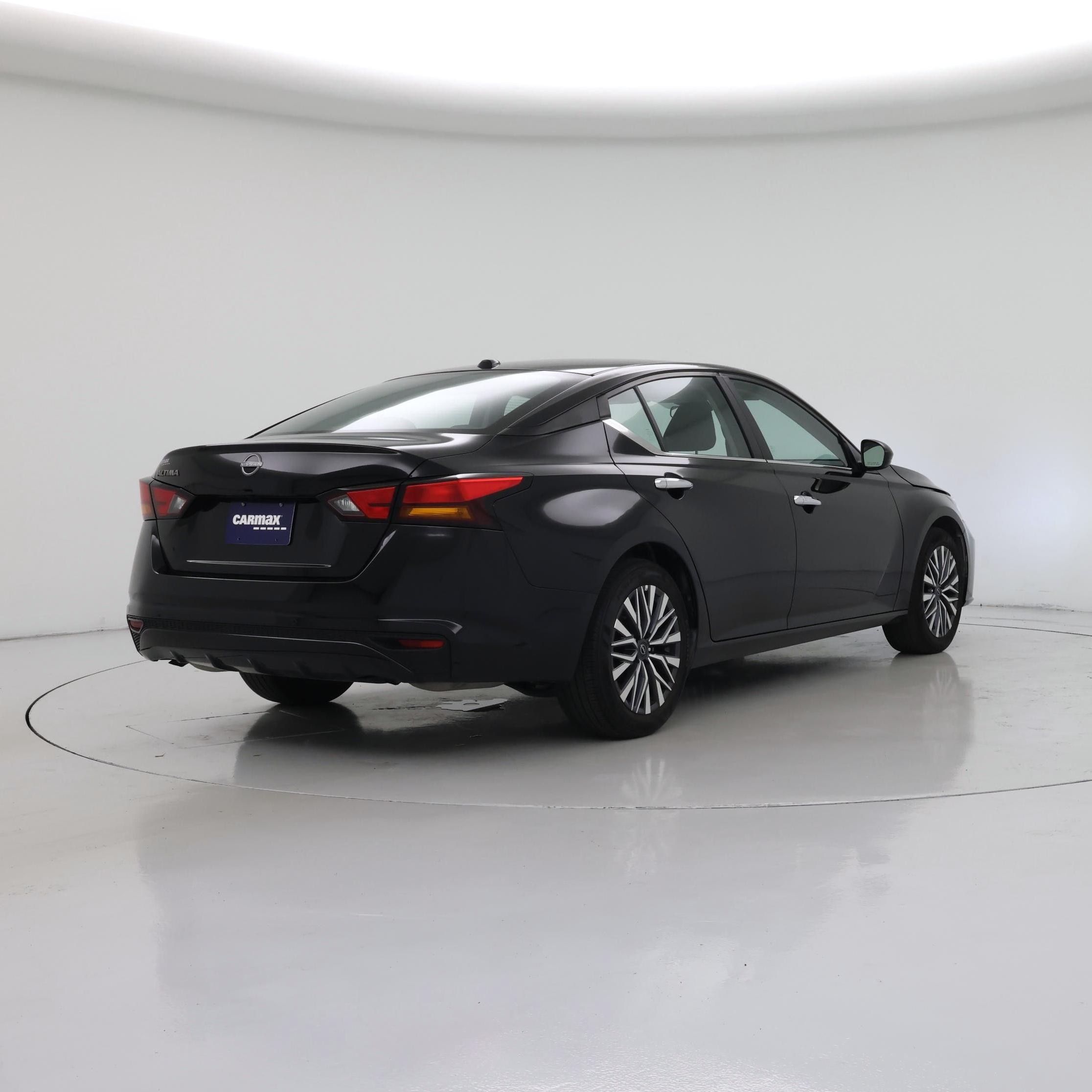 Thumbnail: 2025 Nissan Altima - 8