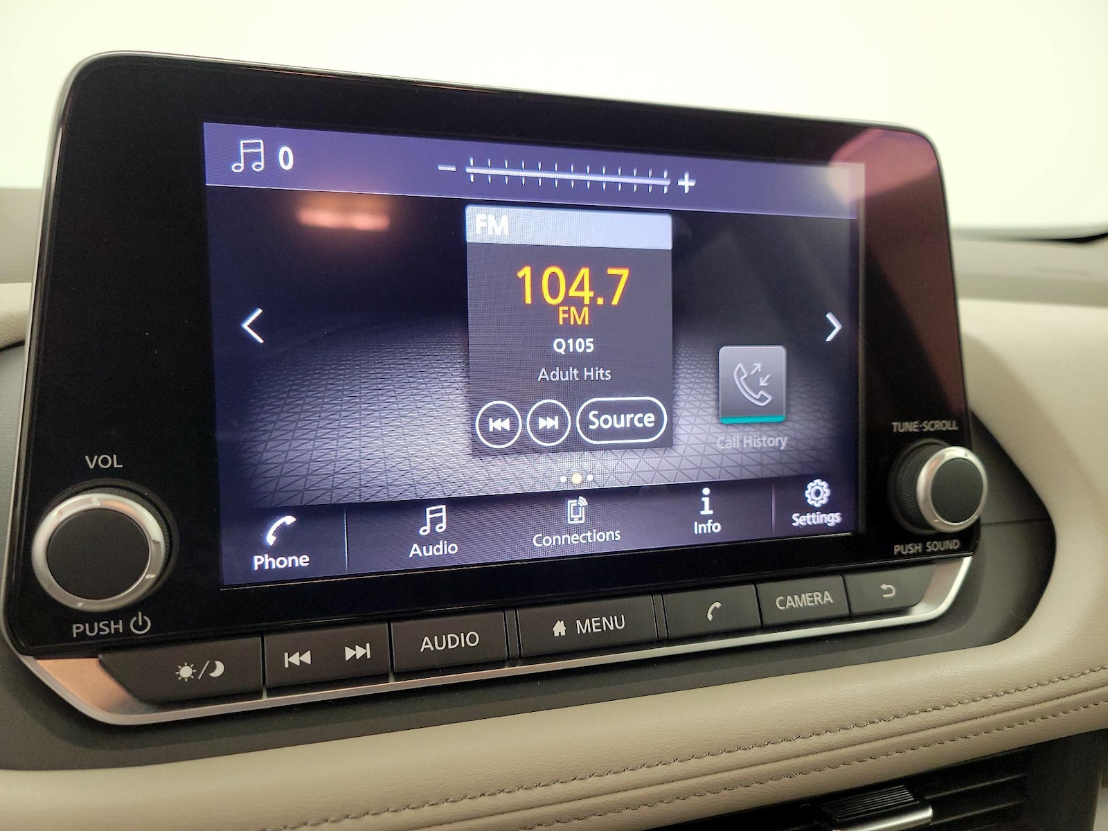 2025 Nissan Rogue SV - Photo 16