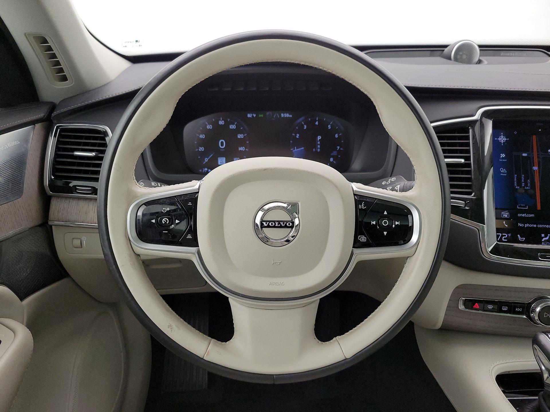 Thumbnail: 2021 Volvo XC90 - 10