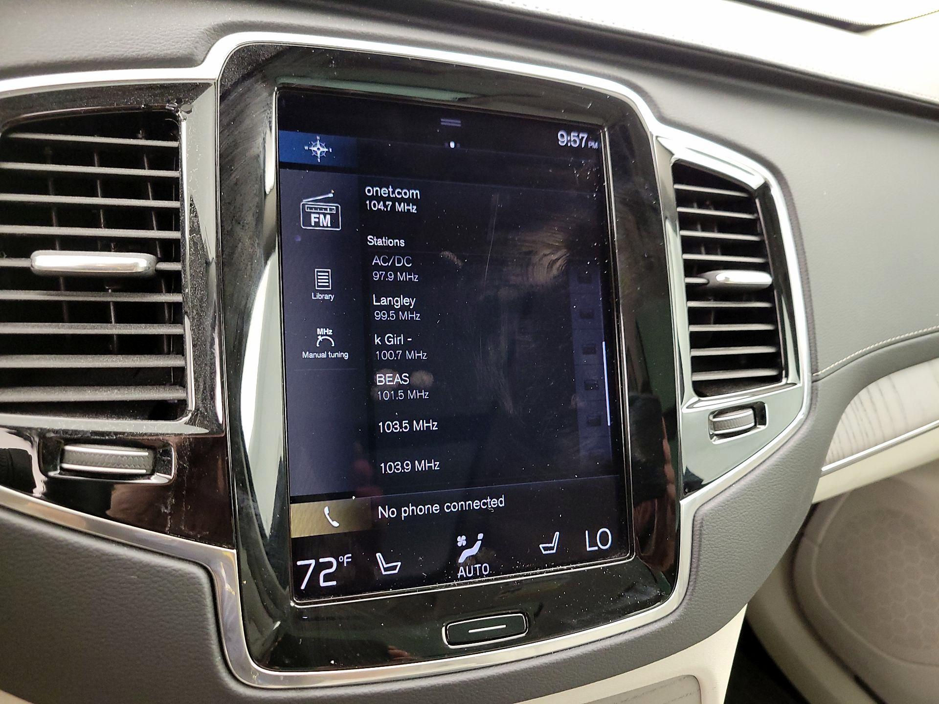 Thumbnail: 2021 Volvo XC90 - 16