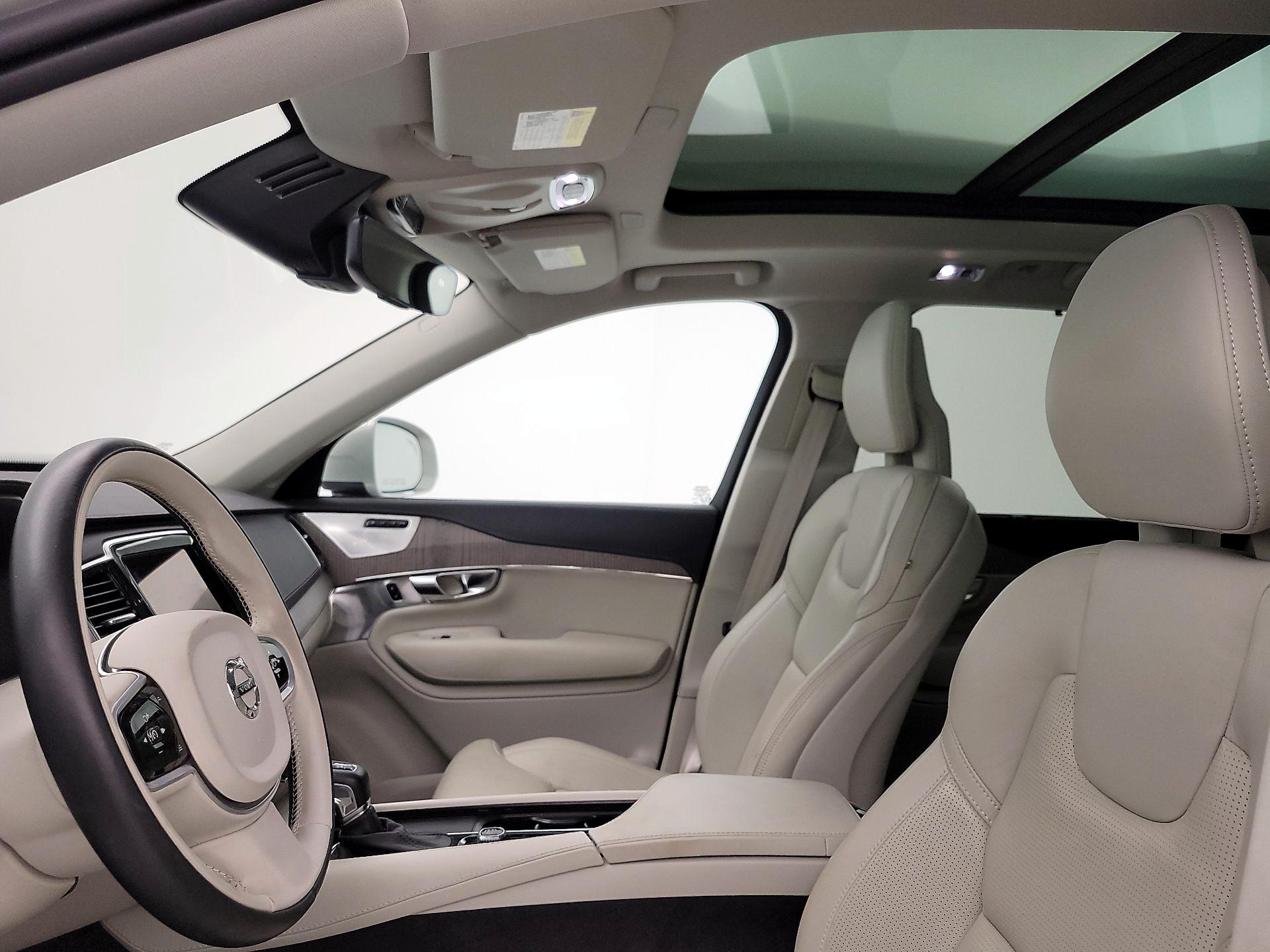 Thumbnail: 2021 Volvo XC90 - 20