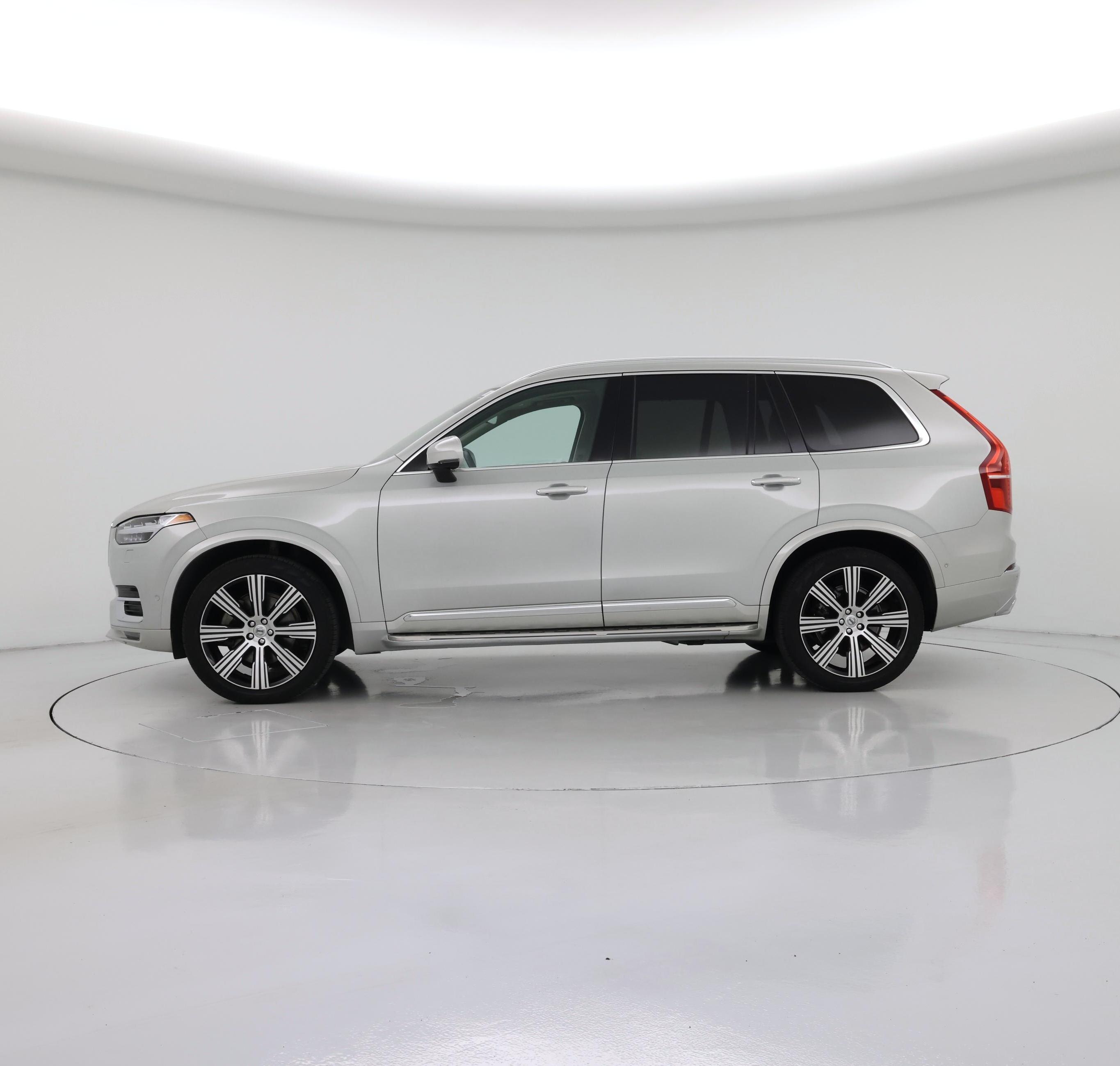 Thumbnail: 2021 Volvo XC90 - 3