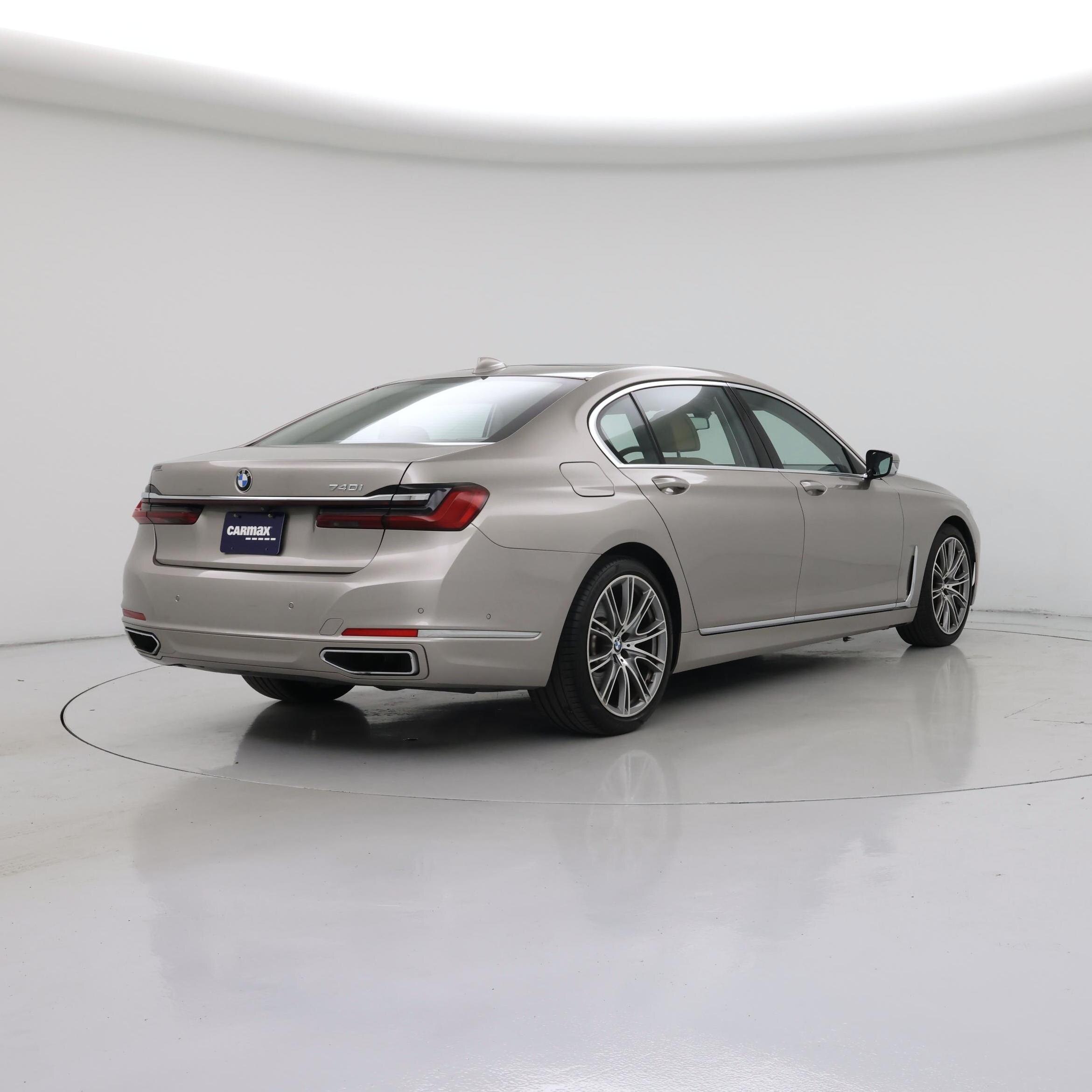 Thumbnail: 2021 BMW 7 Series - 8