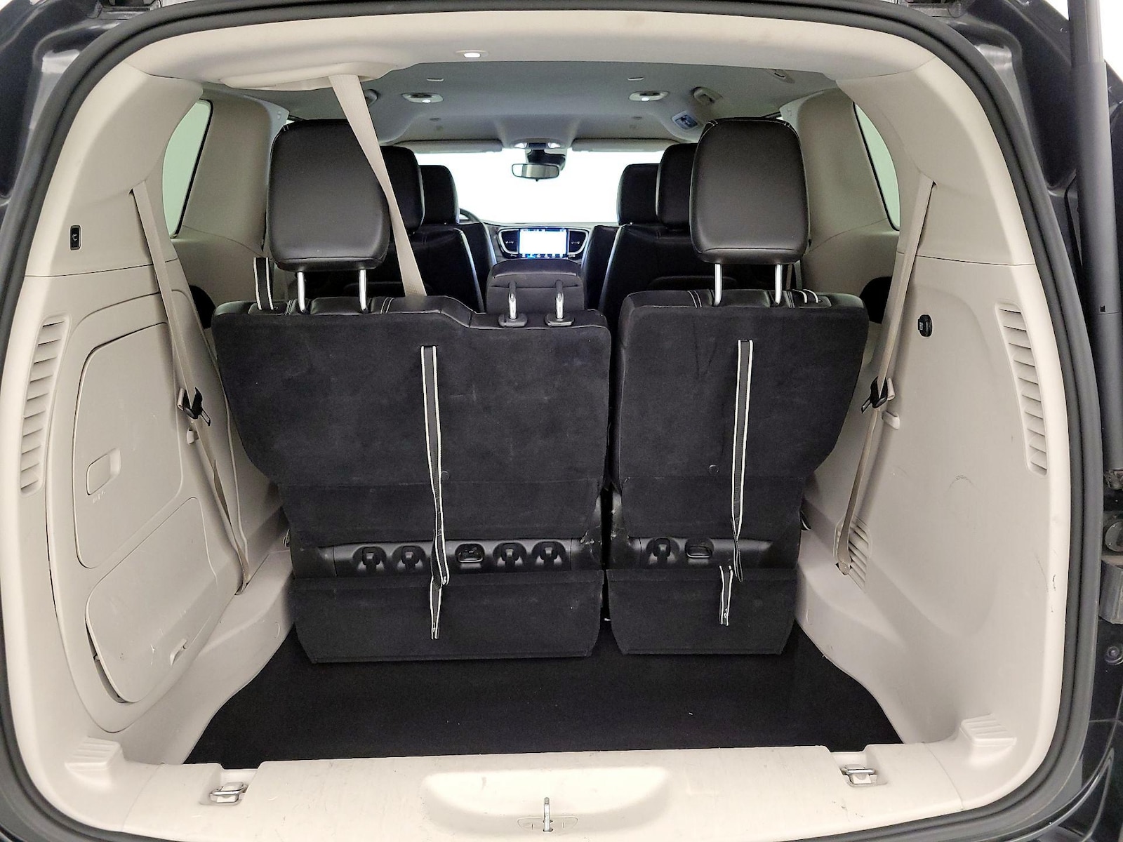 2023 Chrysler Pacifica Hybrid Touring L - Photo 22