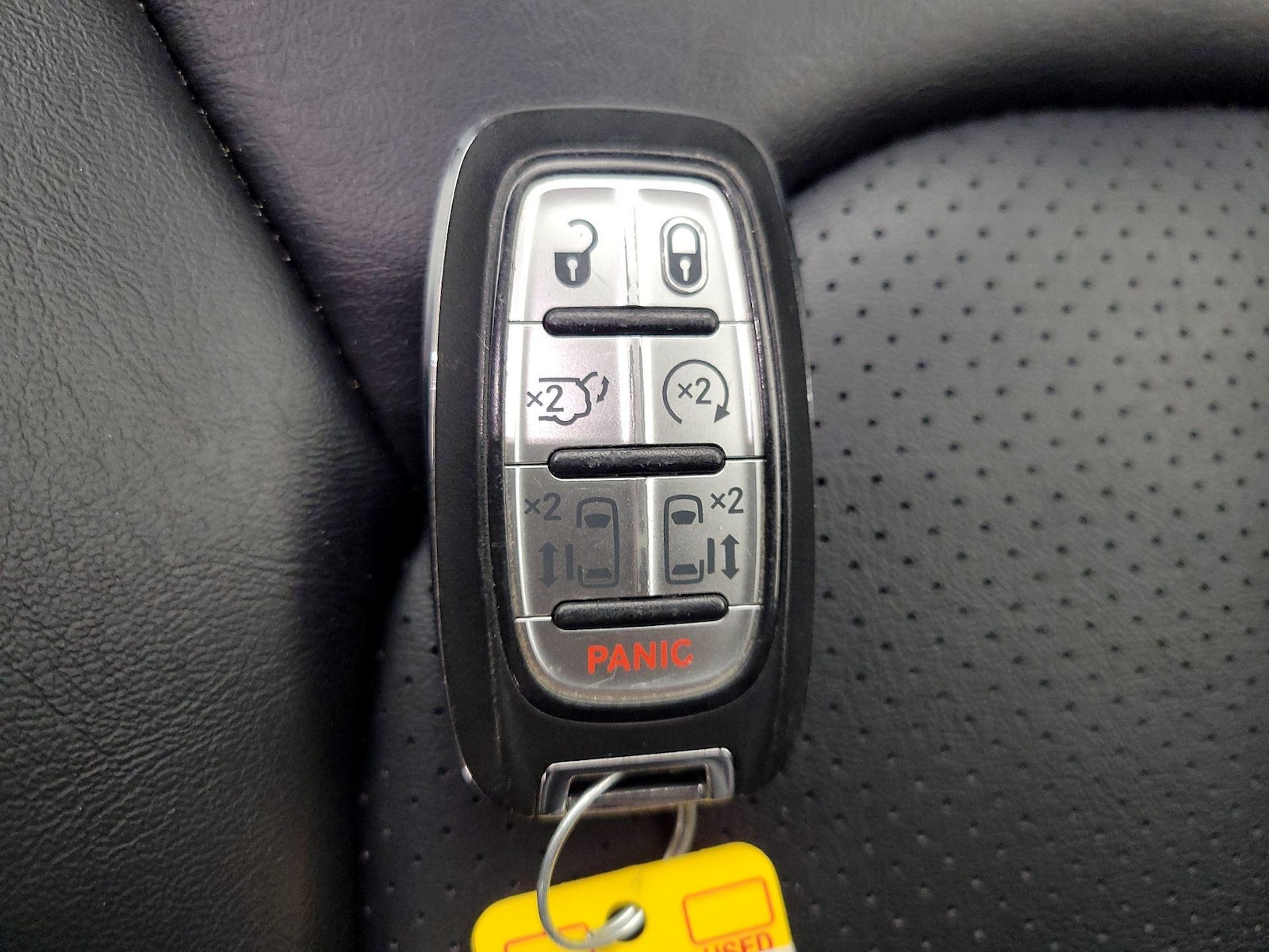 2023 Chrysler Pacifica Hybrid Touring L - Photo 25