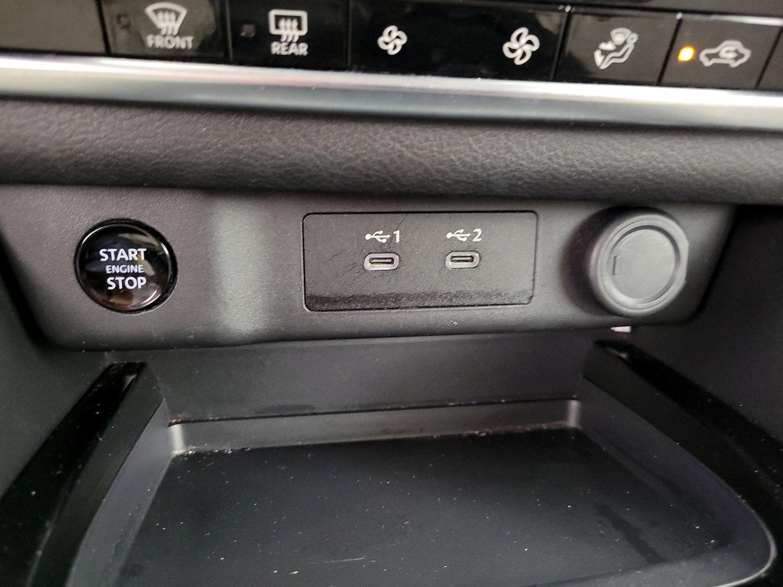 2025 Nissan Rogue SV - Photo 19