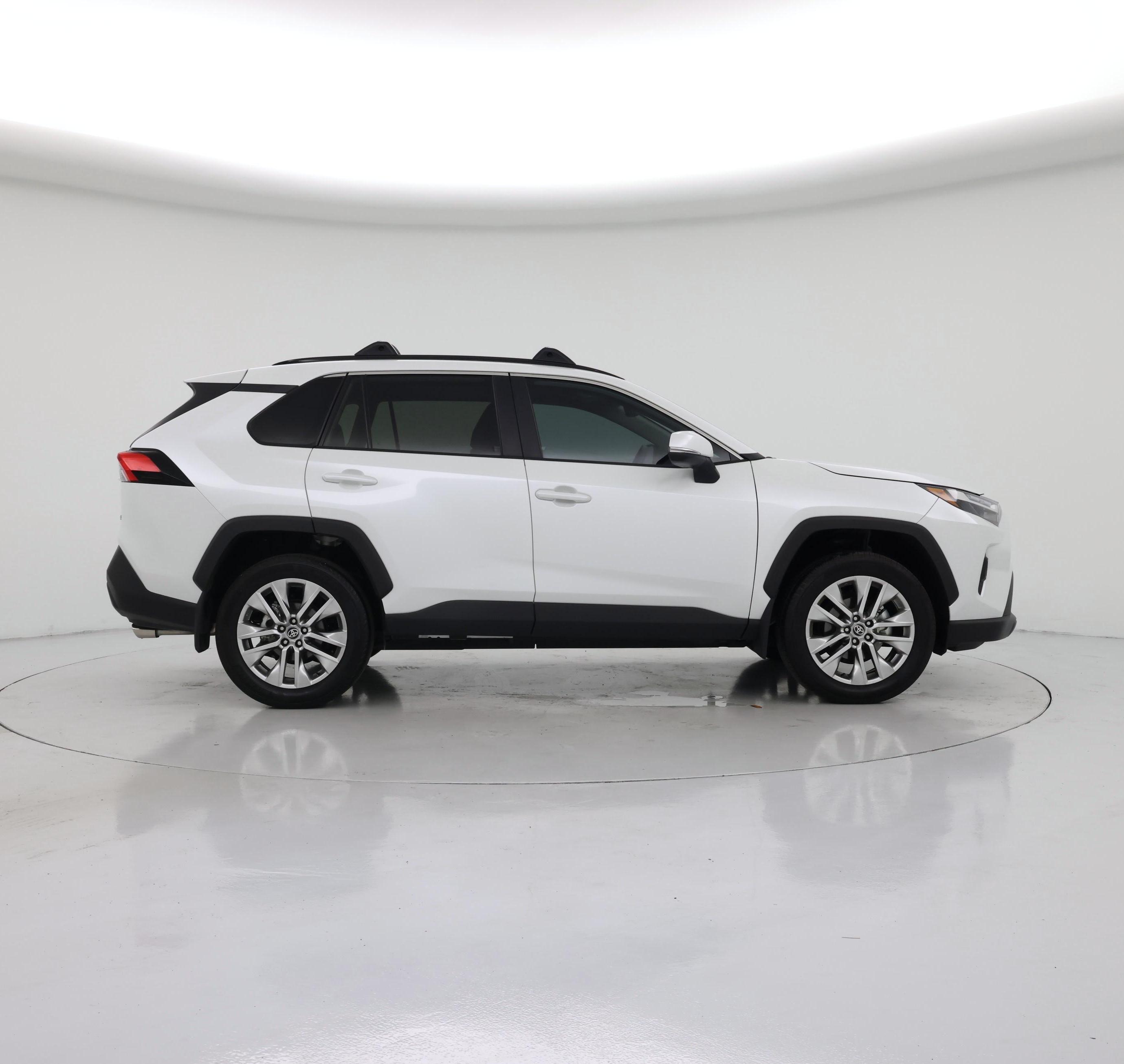 Thumbnail: 2025 Toyota RAV4 - 7