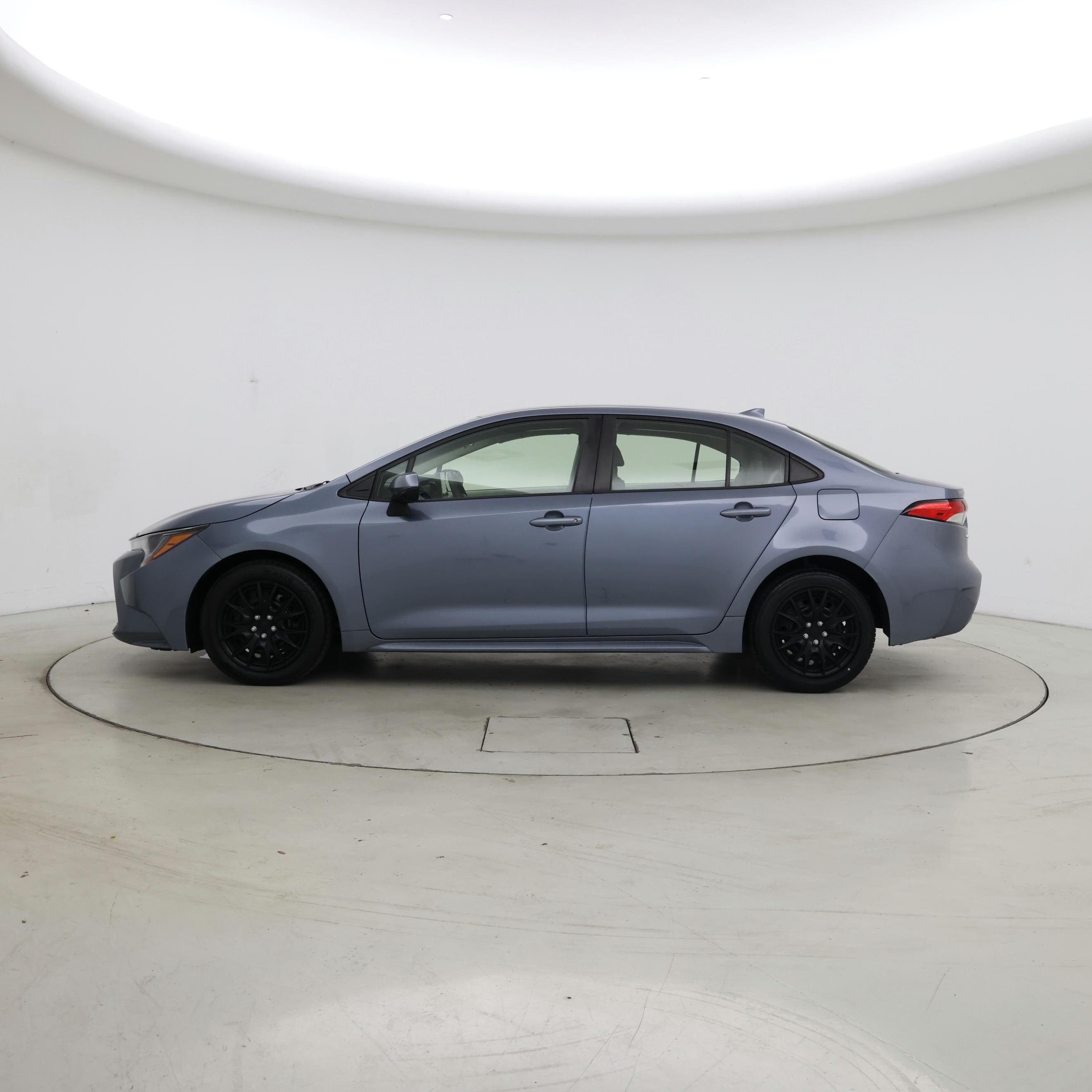Thumbnail: 2022 Toyota Corolla - 3