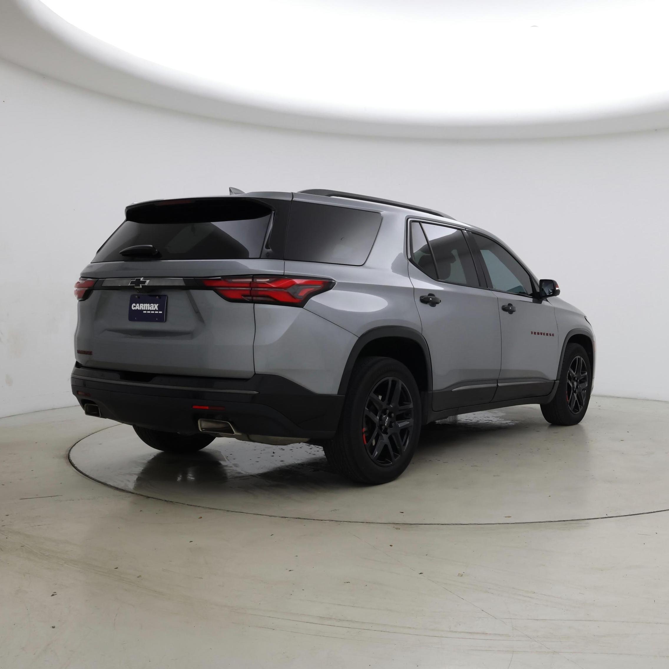 Thumbnail: 2023 Chevrolet Traverse - 8