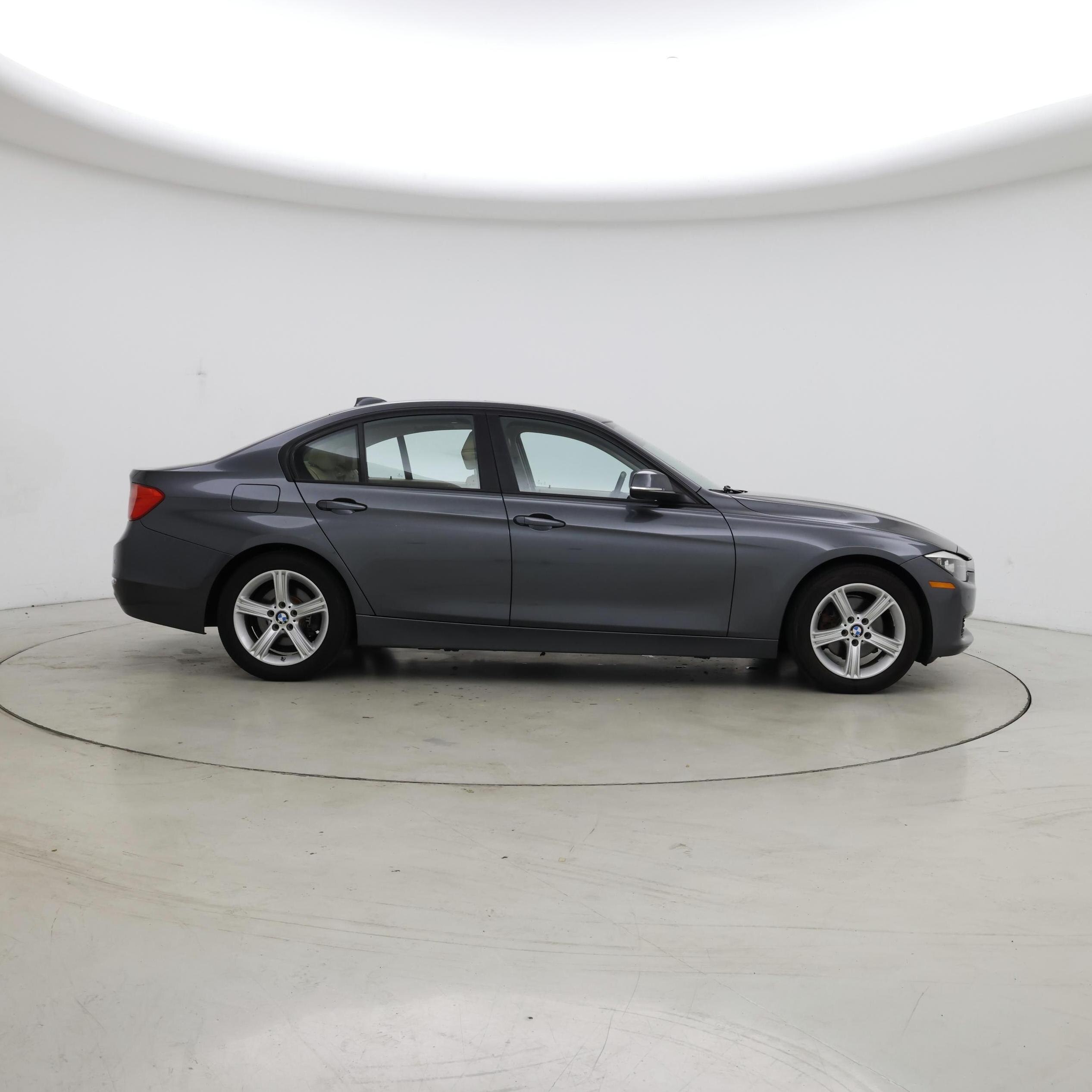 Thumbnail: 2015 BMW 3 Series - 7