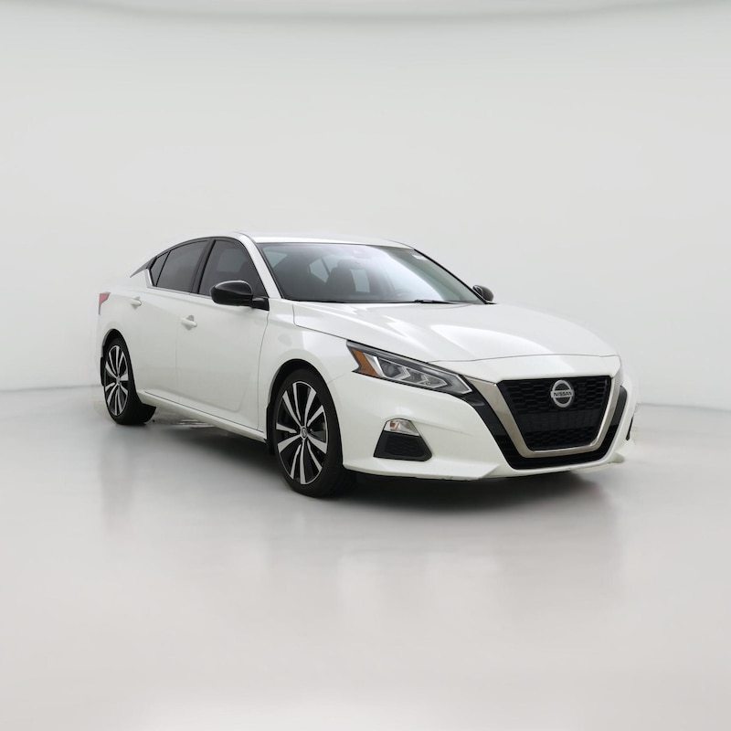 2022 Nissan Altima SR