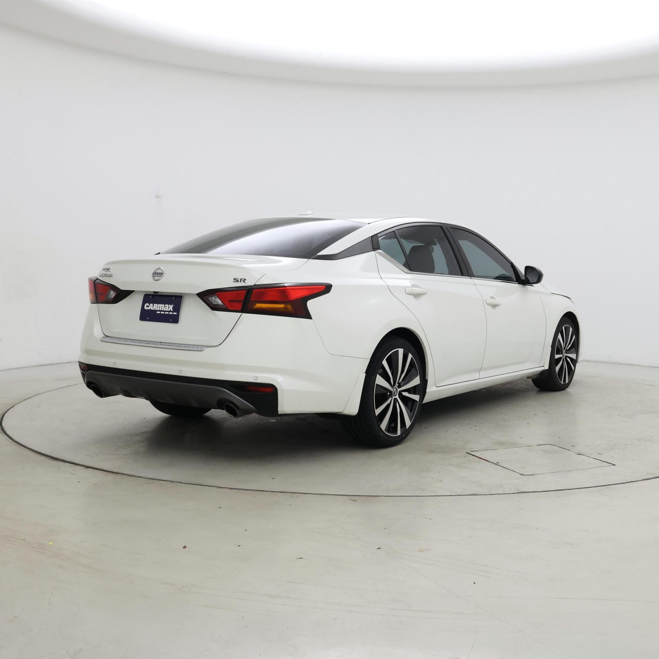 Thumbnail: 2022 Nissan Altima - 8
