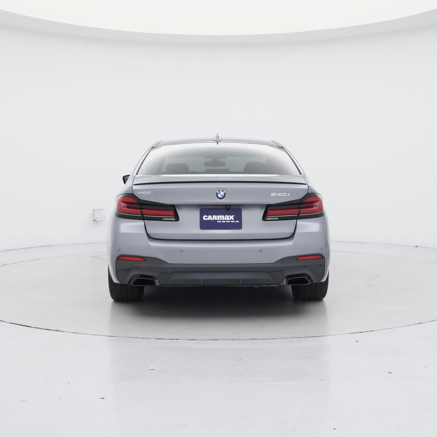 Thumbnail: 2023 BMW 5 Series - 6
