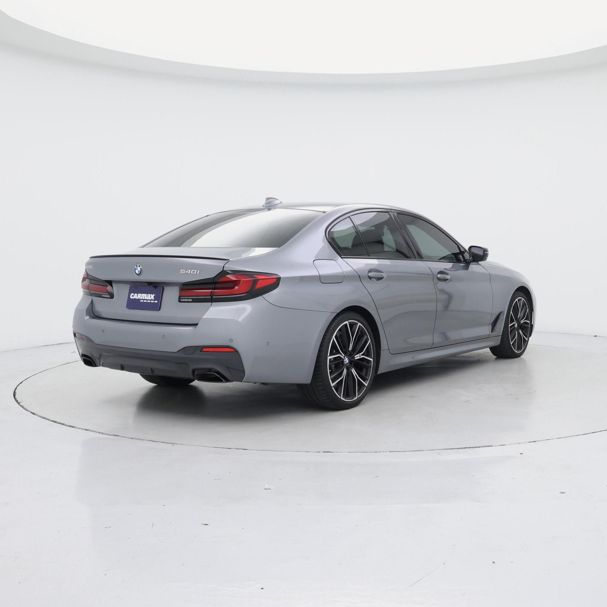 Thumbnail: 2023 BMW 5 Series - 8