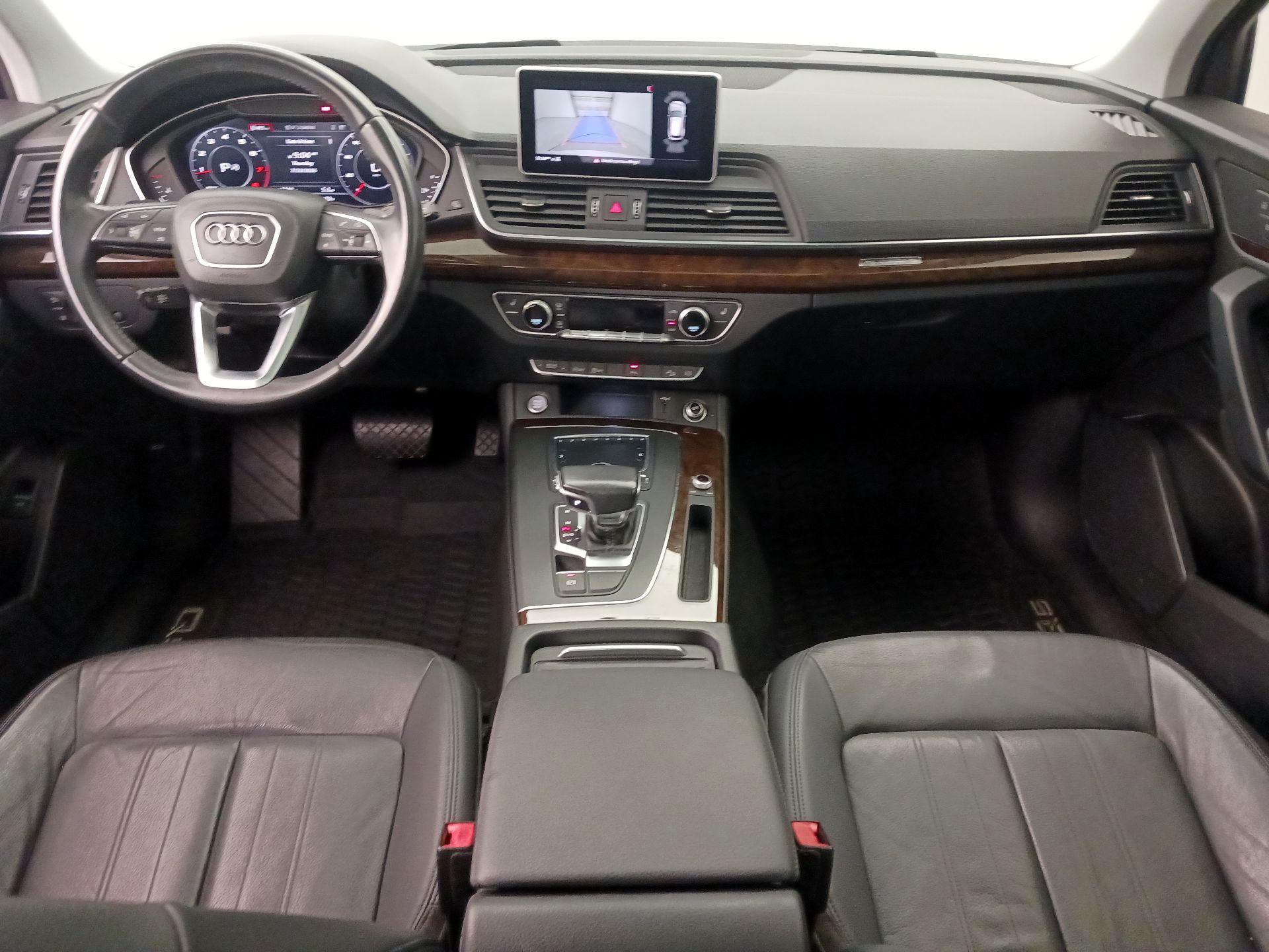 Thumbnail: 2020 Audi Q5 - 9