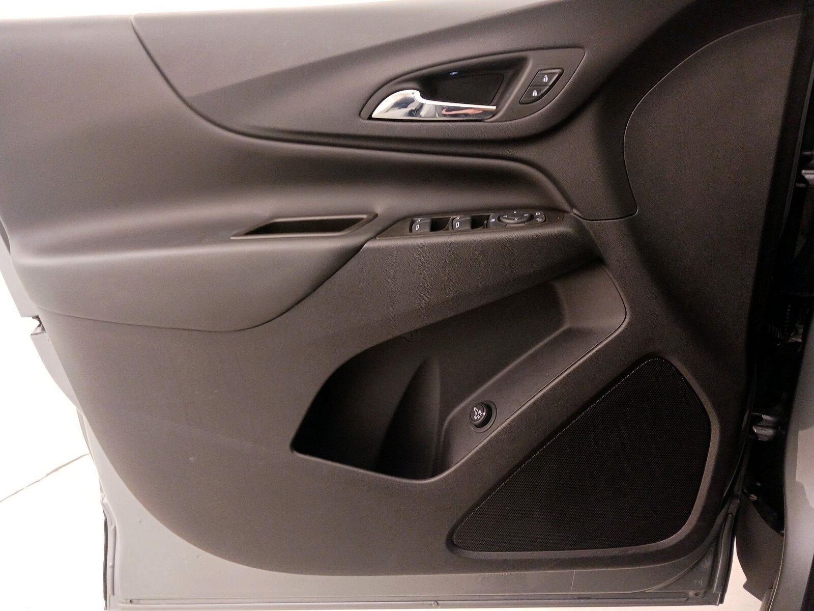 2024 Chevrolet Equinox LT - Photo 13