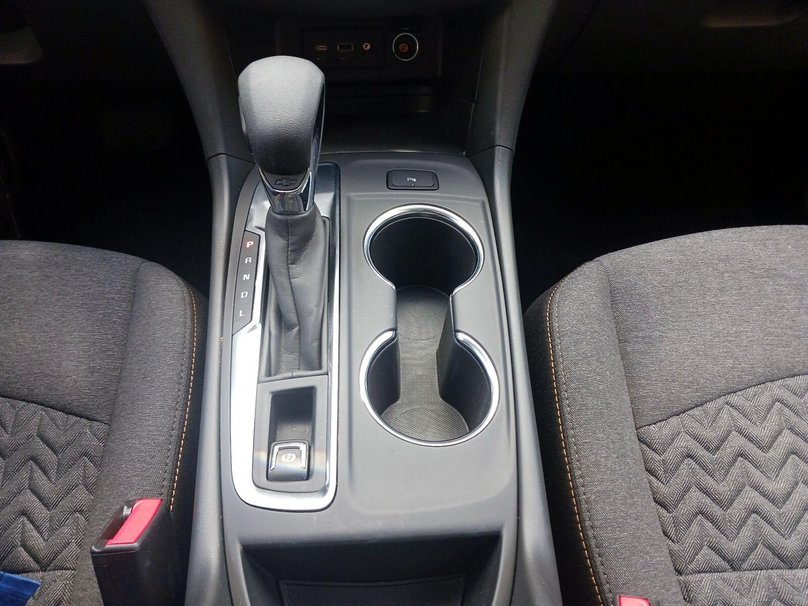 2024 Chevrolet Equinox LT - Photo 18