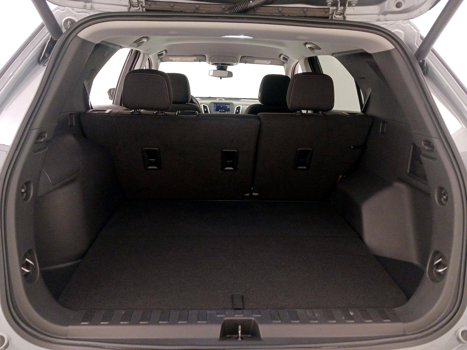 2024 Chevrolet Equinox LT - Photo 21