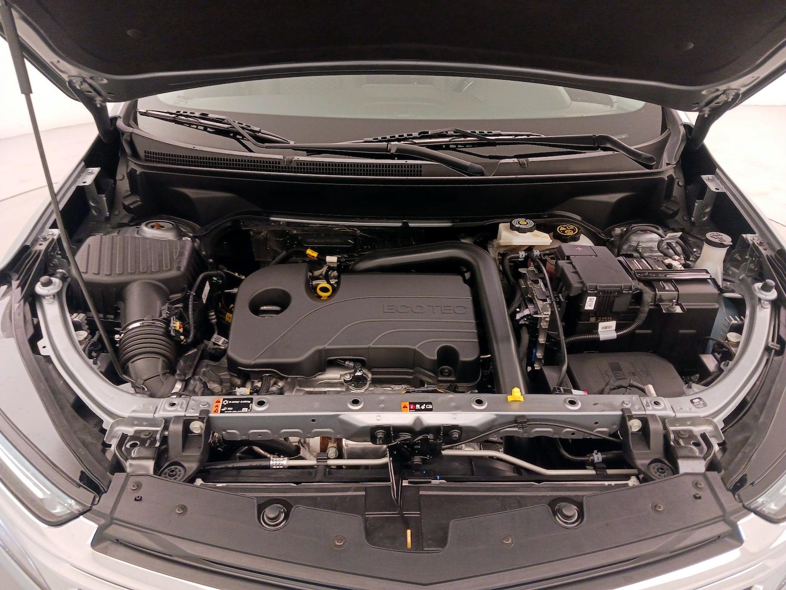 2024 Chevrolet Equinox LT - Photo 22