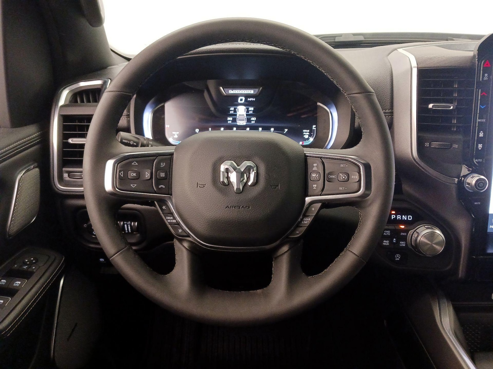 2025 RAM Ram 1500 Pickup Laramie - Photo 11