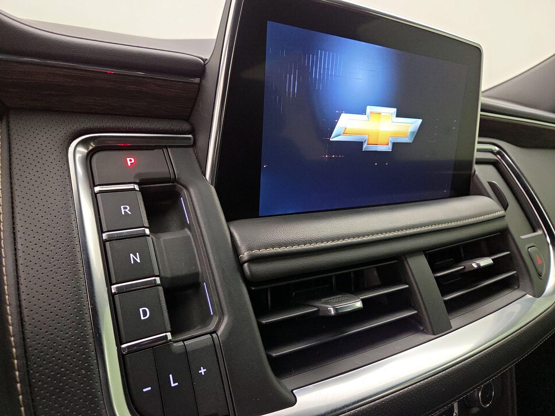 Thumbnail: 2023 Chevrolet Tahoe - 17