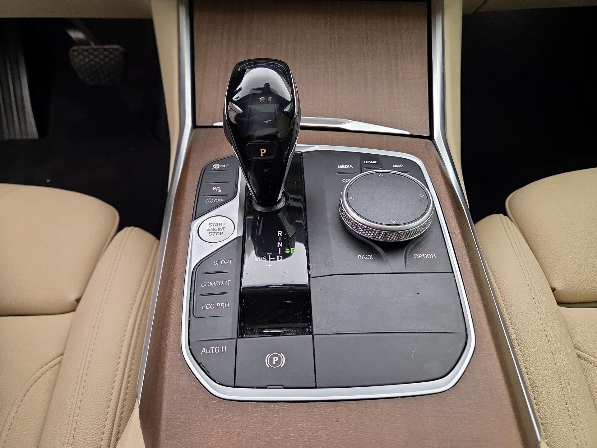 Thumbnail: 2021 BMW 3 Series - 18