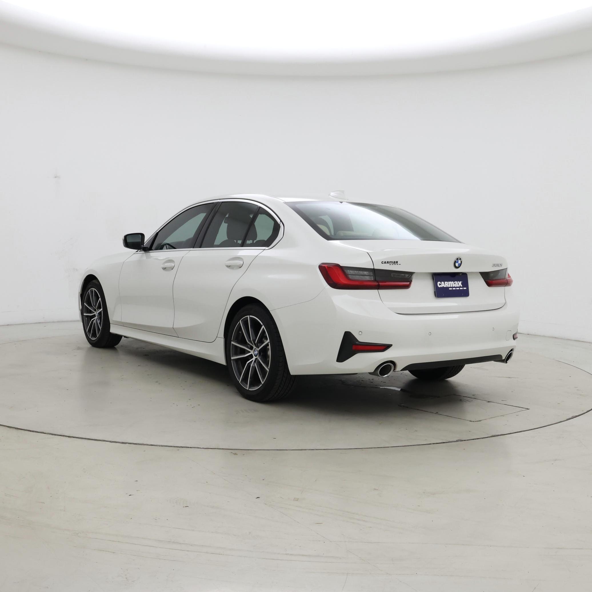 Thumbnail: 2021 BMW 3 Series - 2
