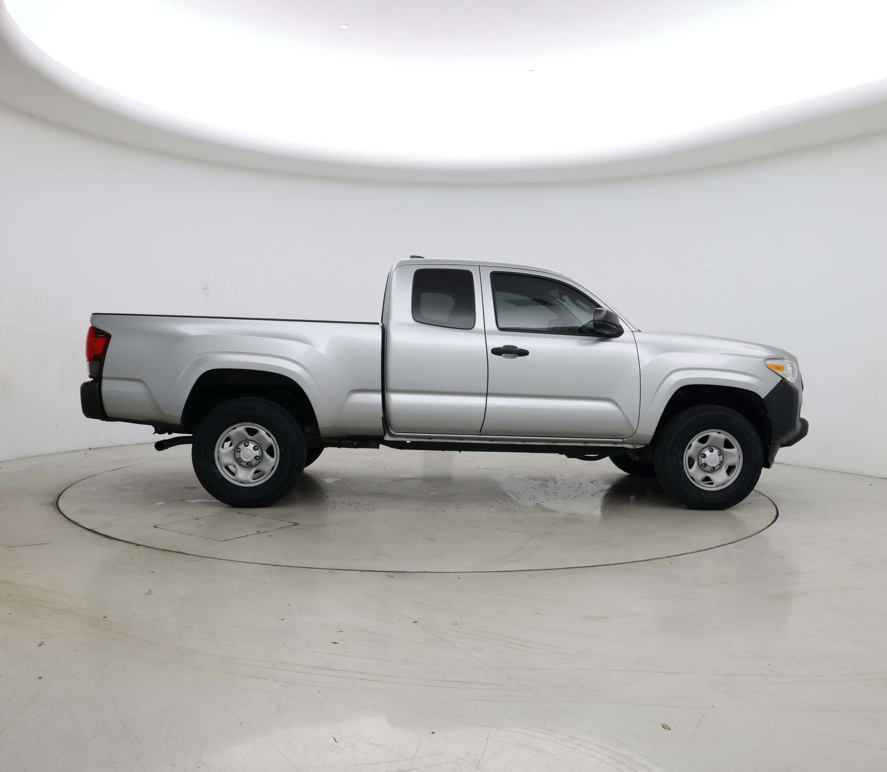 Thumbnail: 2022 Toyota Tacoma - 7