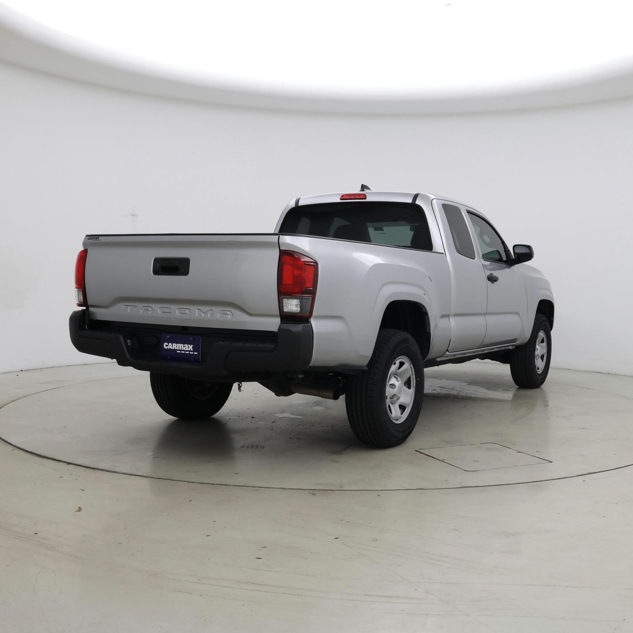 Thumbnail: 2022 Toyota Tacoma - 8