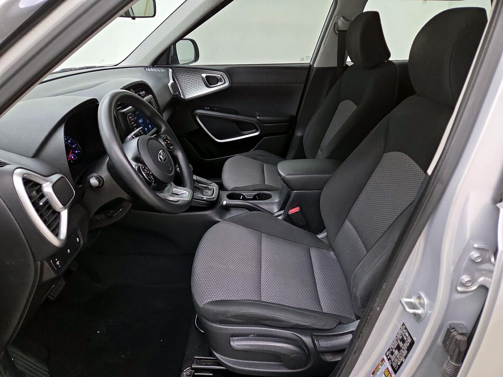 Thumbnail: 2020 Kia Soul - 11