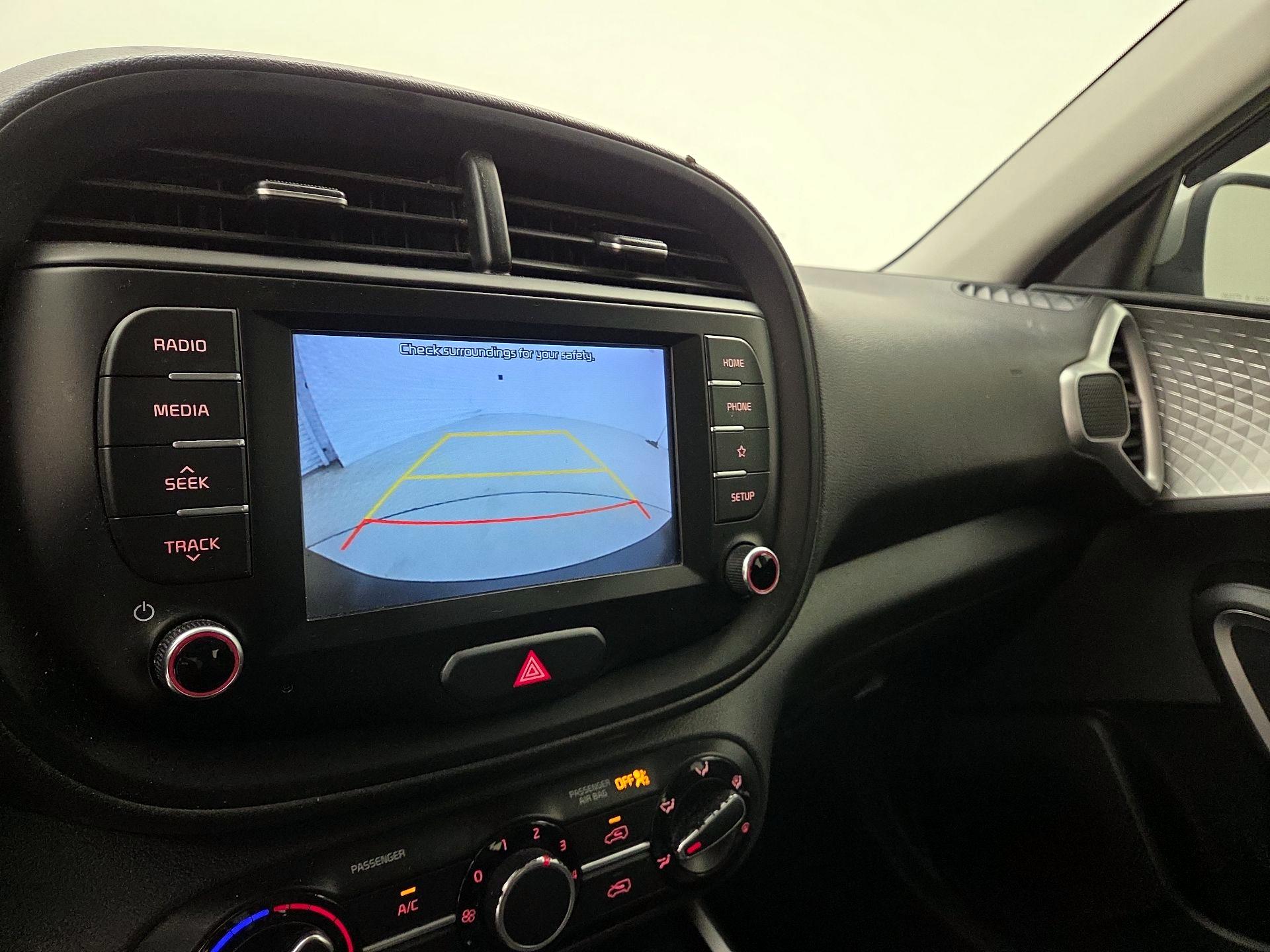 Thumbnail: 2020 Kia Soul - 14