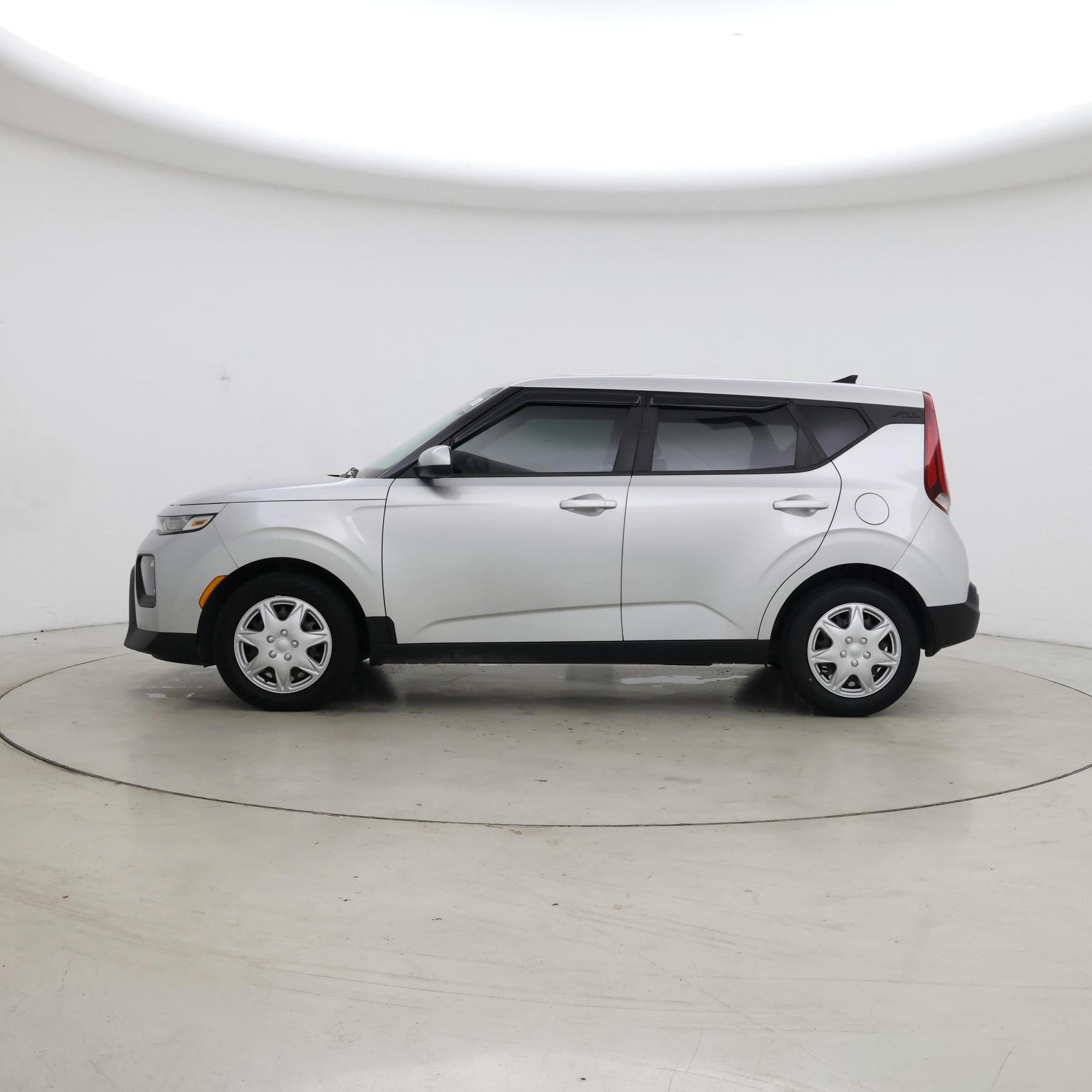 Thumbnail: 2020 Kia Soul - 3