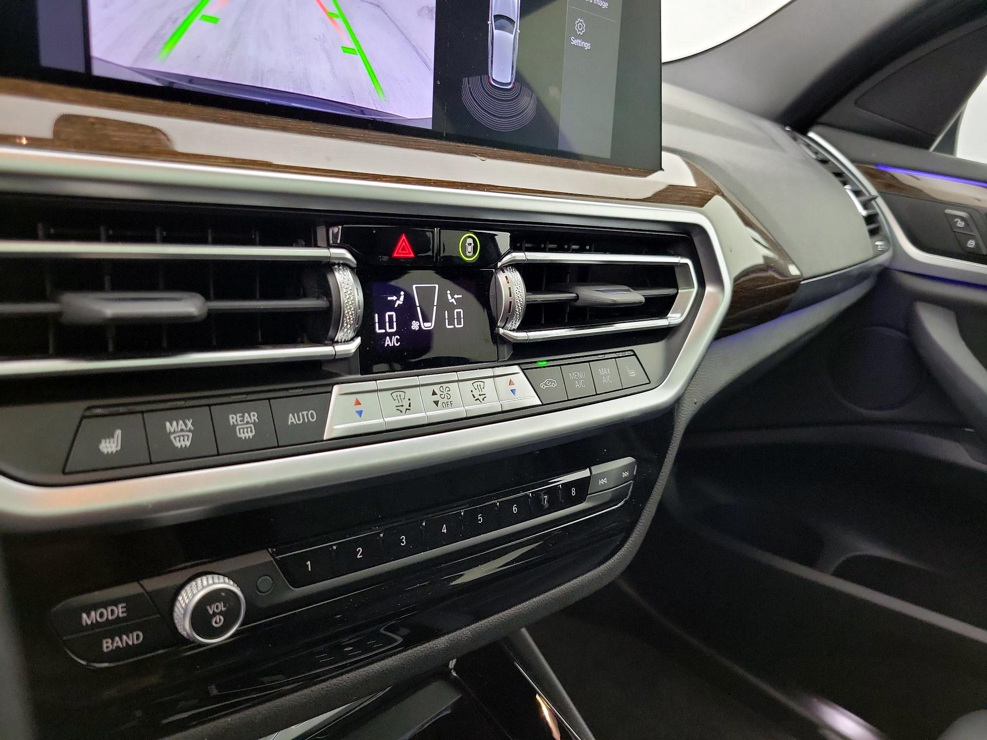 Thumbnail: 2022 BMW X3 - 16
