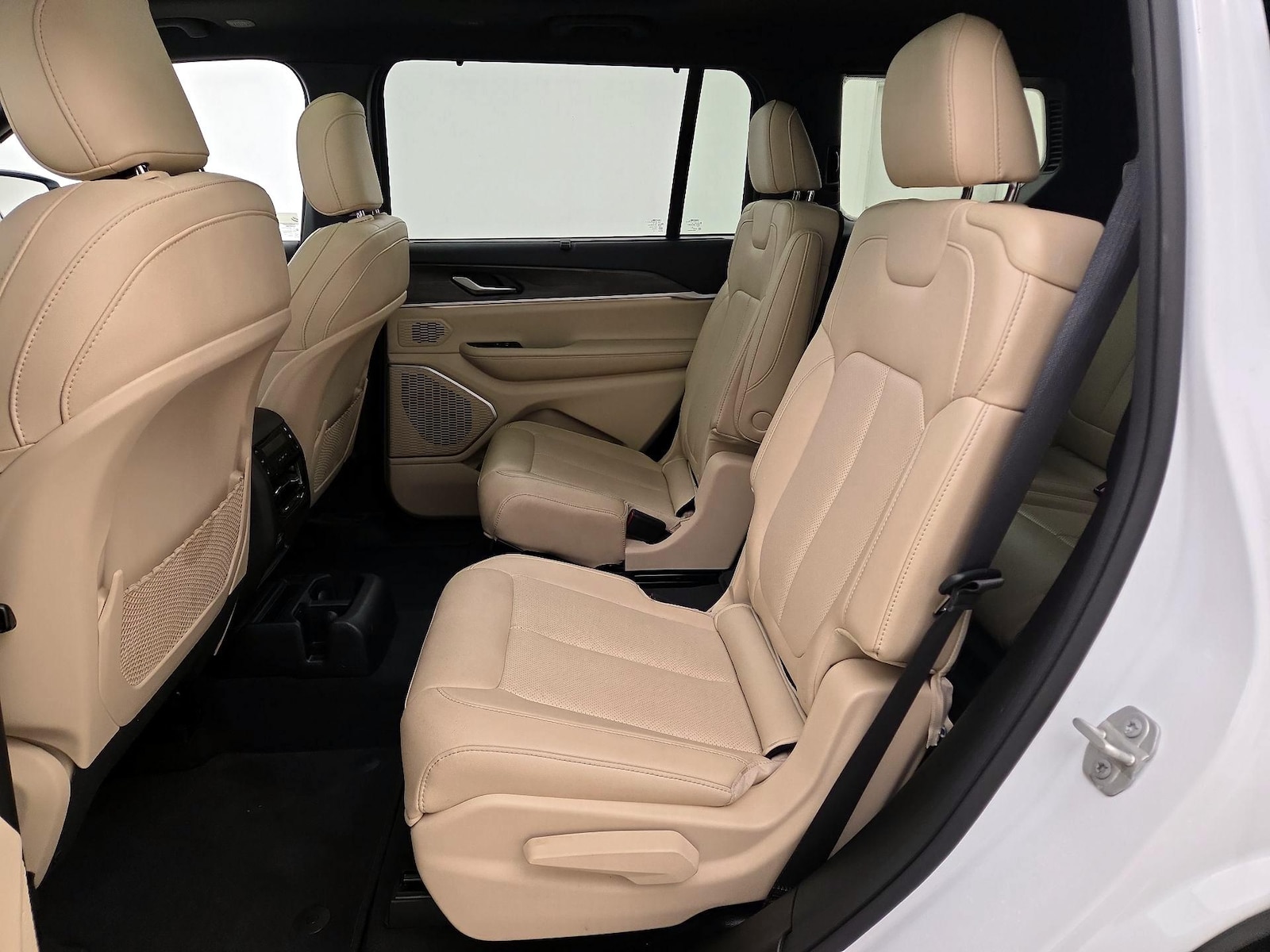 Rear Air Conditioning