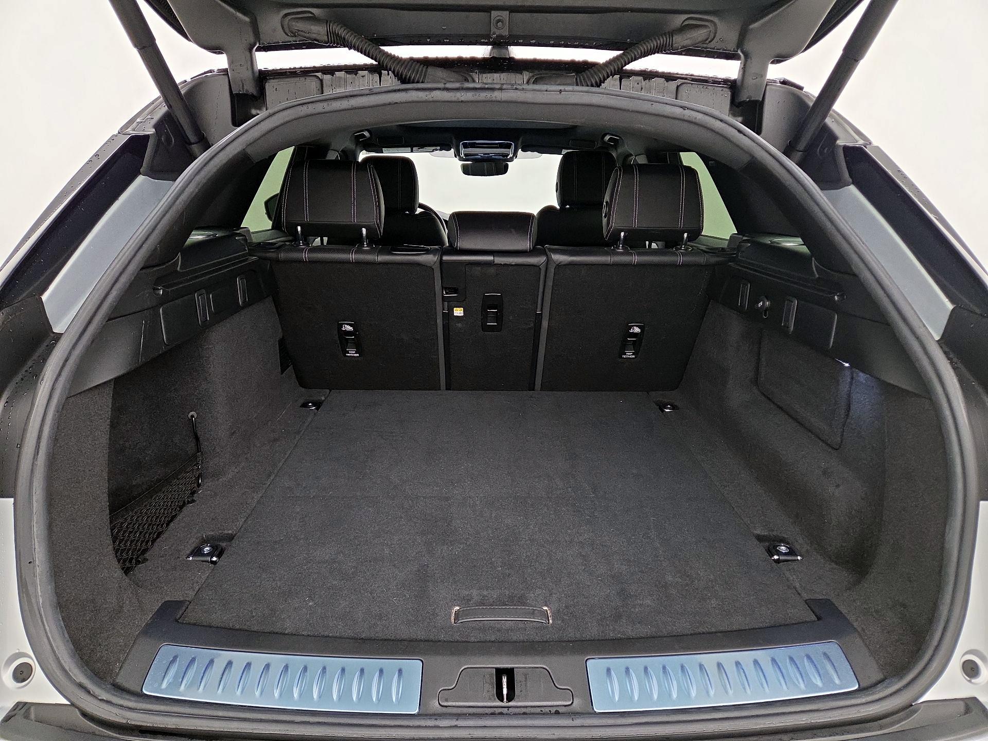Thumbnail: 2021 Land Rover Range Rover Velar - 20