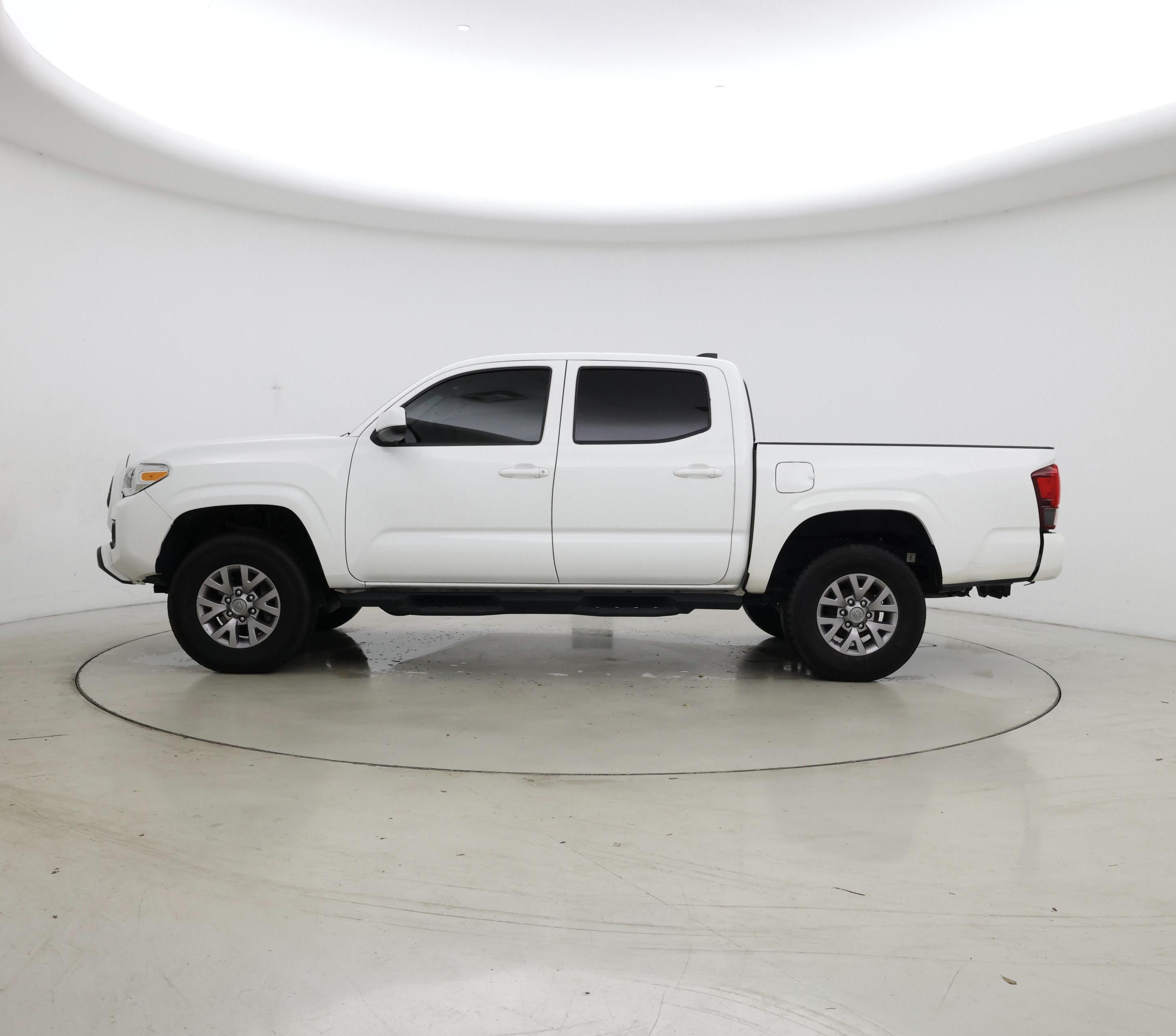 Thumbnail: 2023 Toyota Tacoma - 3
