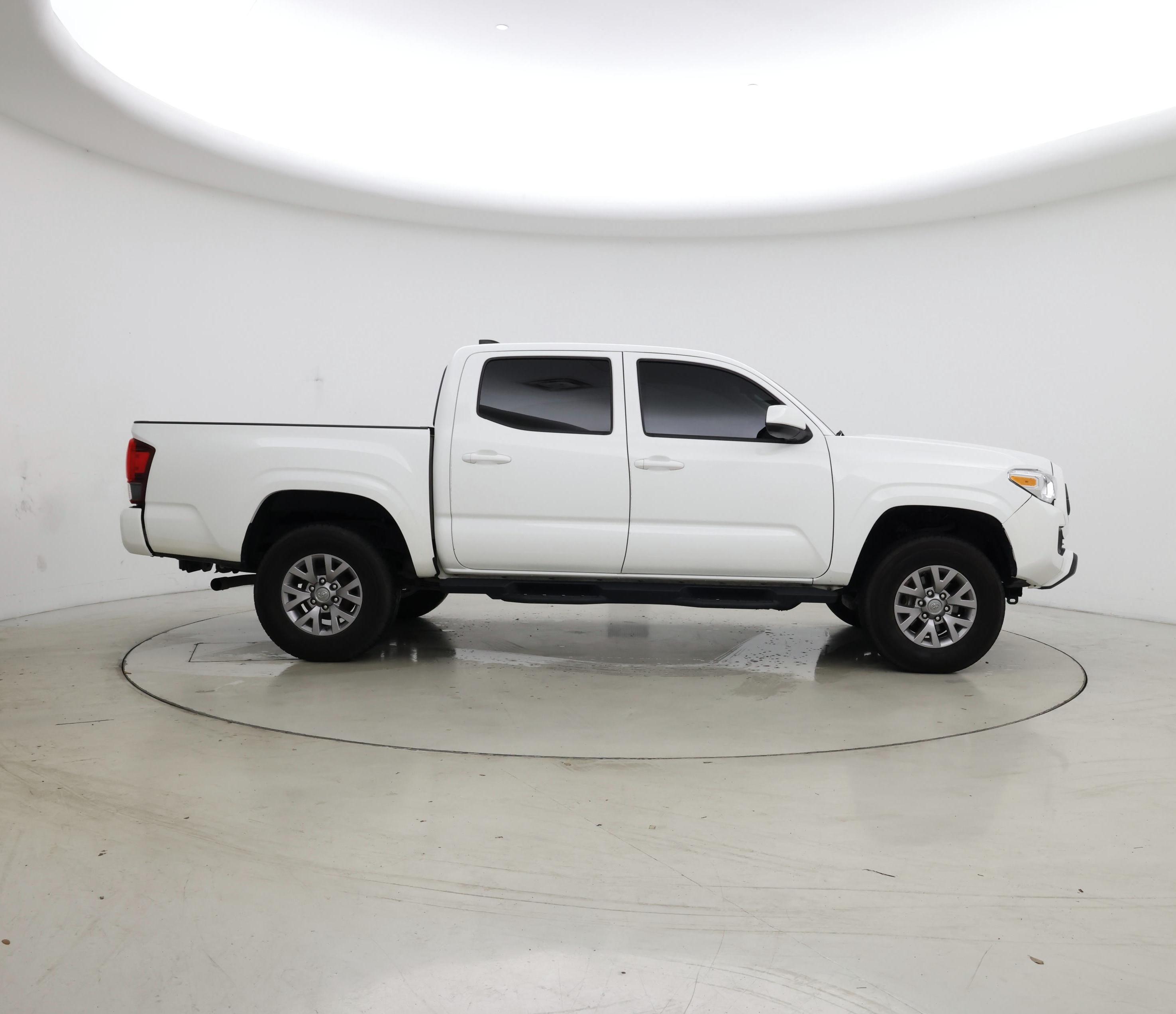 Thumbnail: 2023 Toyota Tacoma - 7