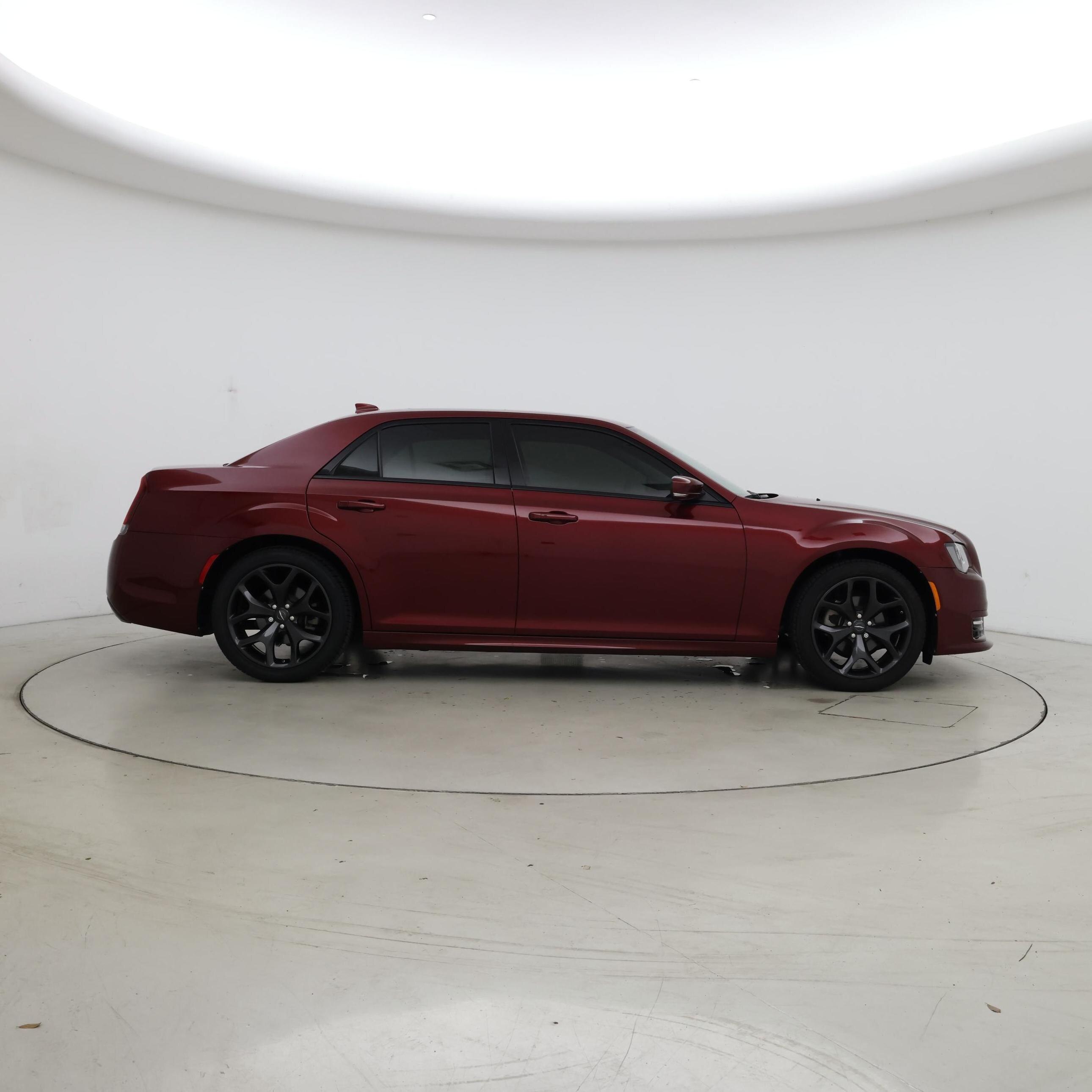 Thumbnail: 2022 Chrysler 300 - 7