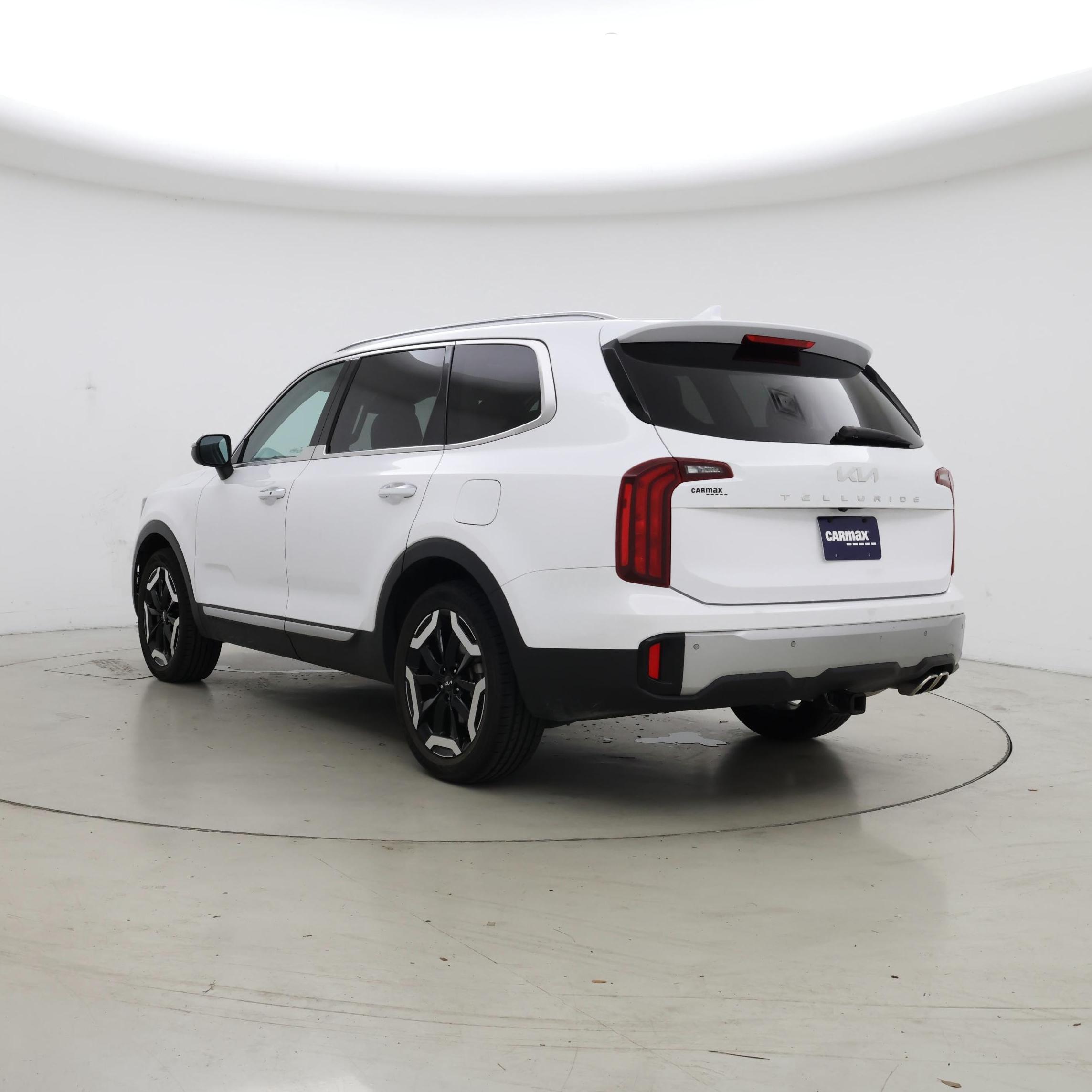 Thumbnail: 2023 Kia Telluride - 2