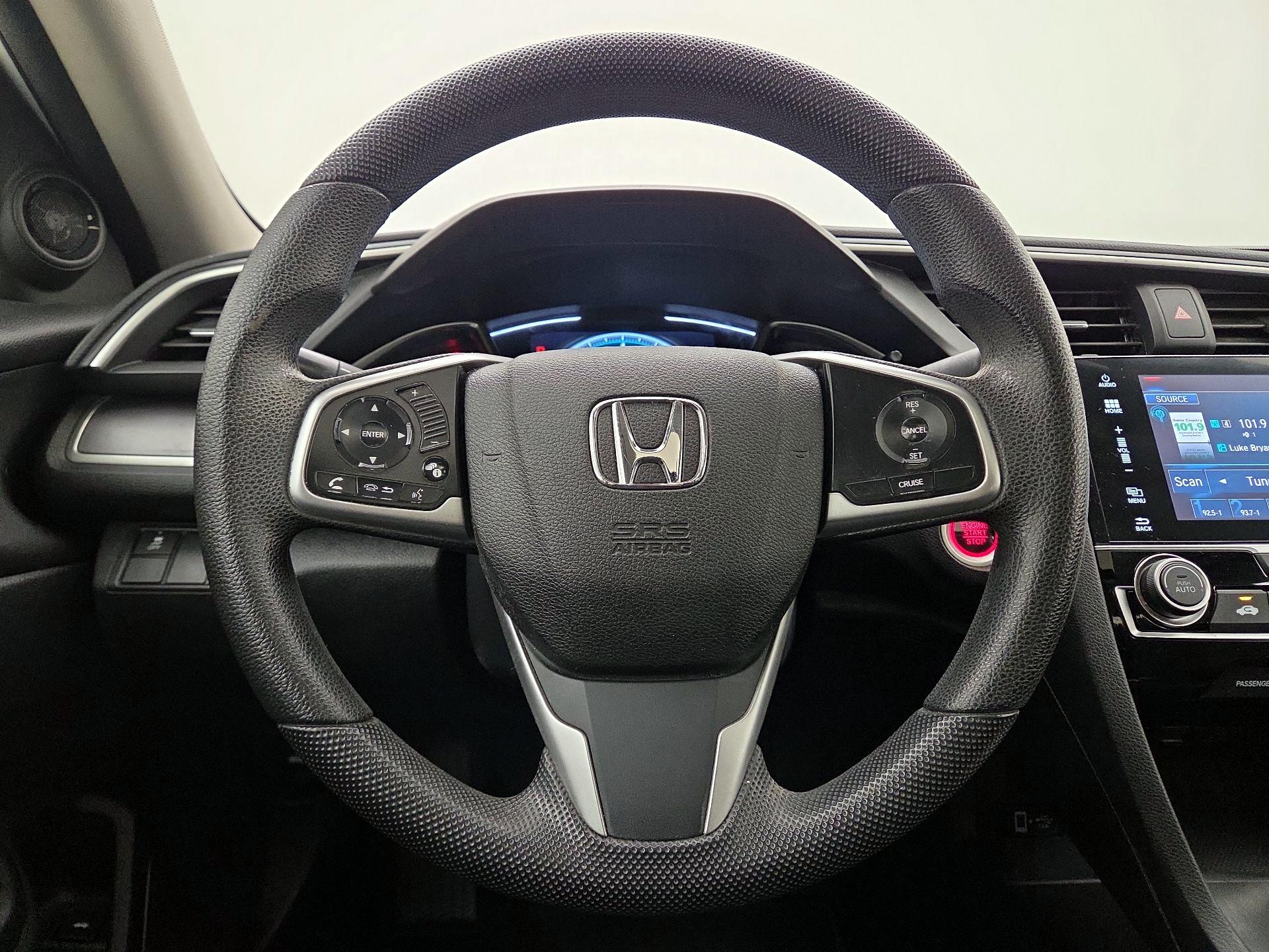 Thumbnail: 2017 Honda Civic - 10