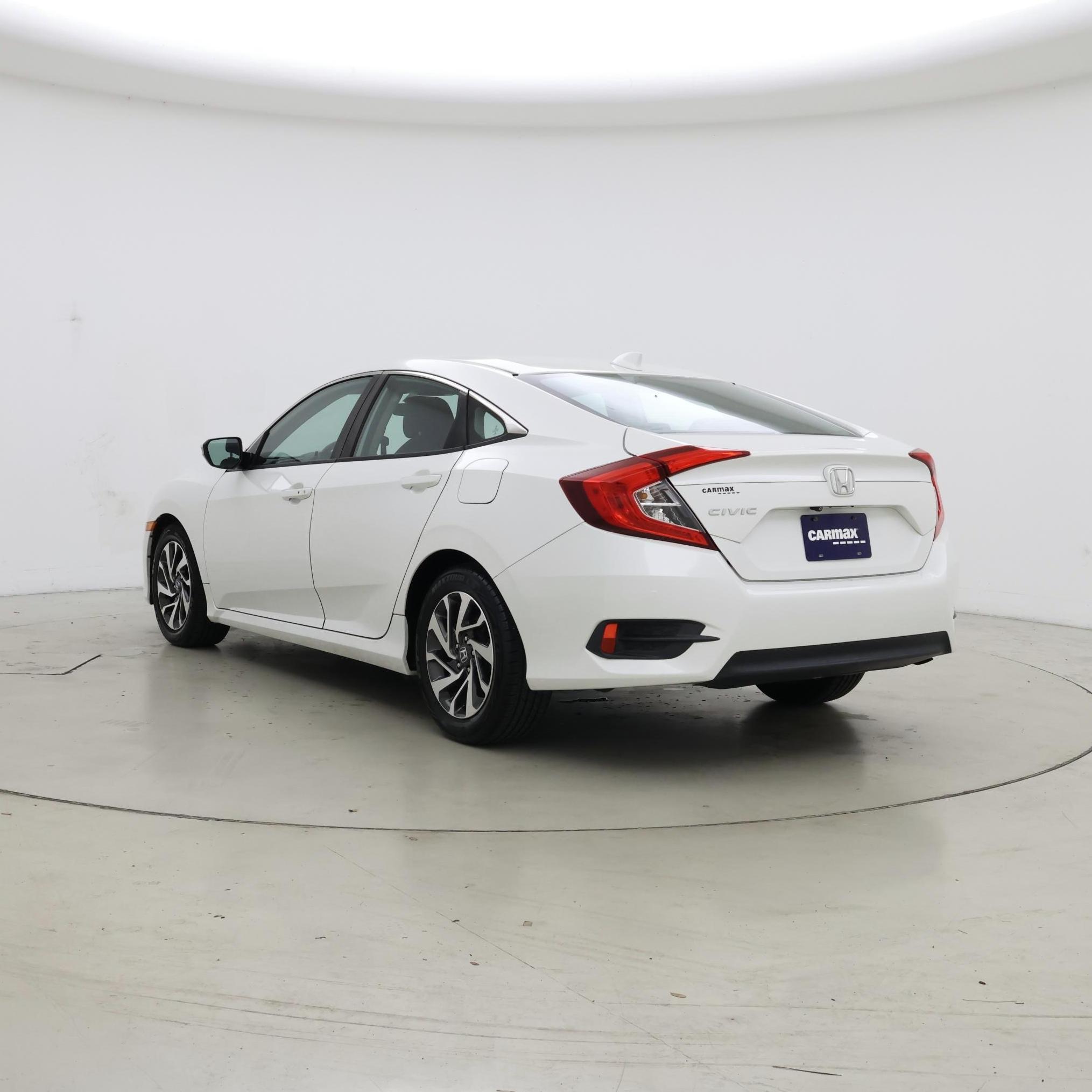 Thumbnail: 2017 Honda Civic - 2