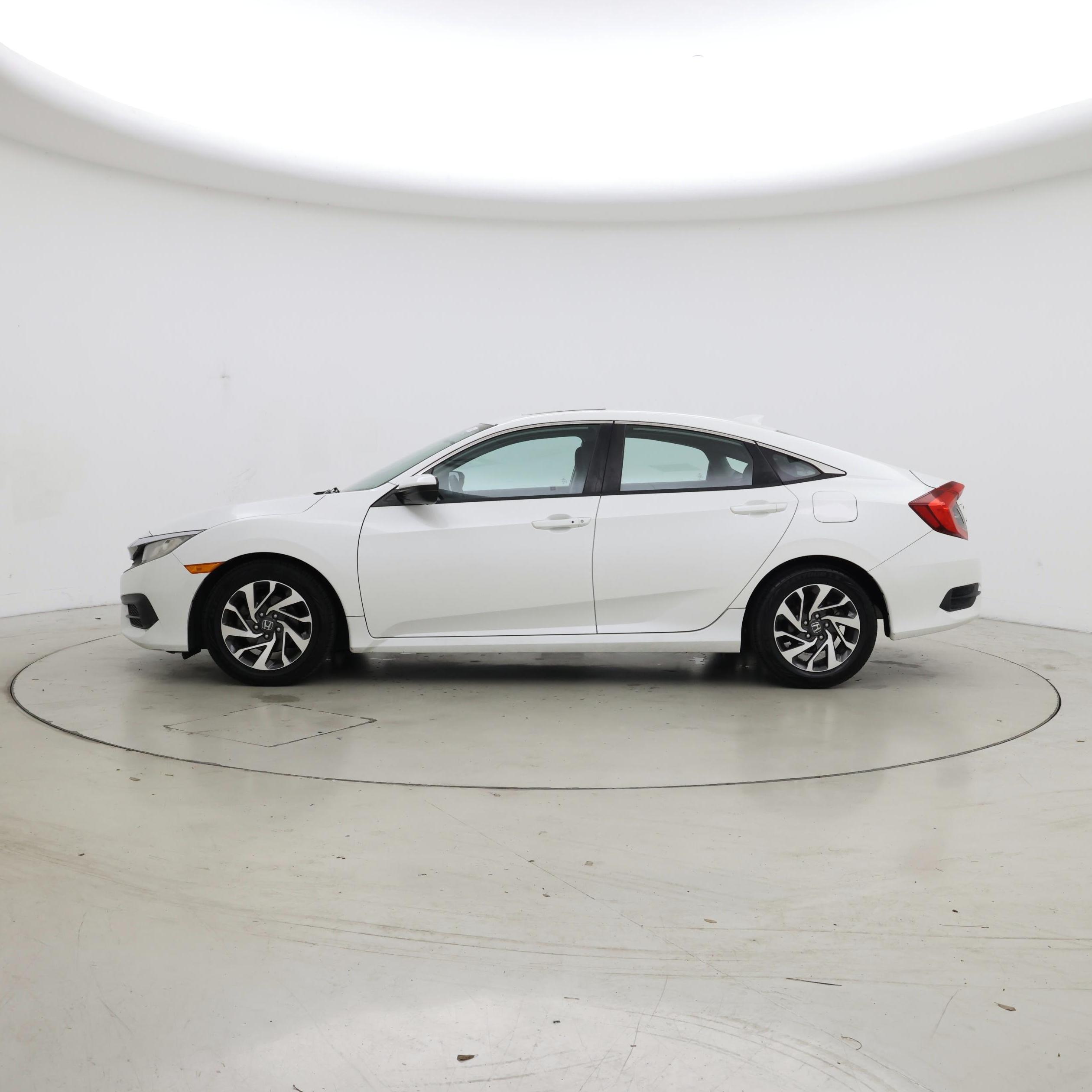 Thumbnail: 2017 Honda Civic - 3