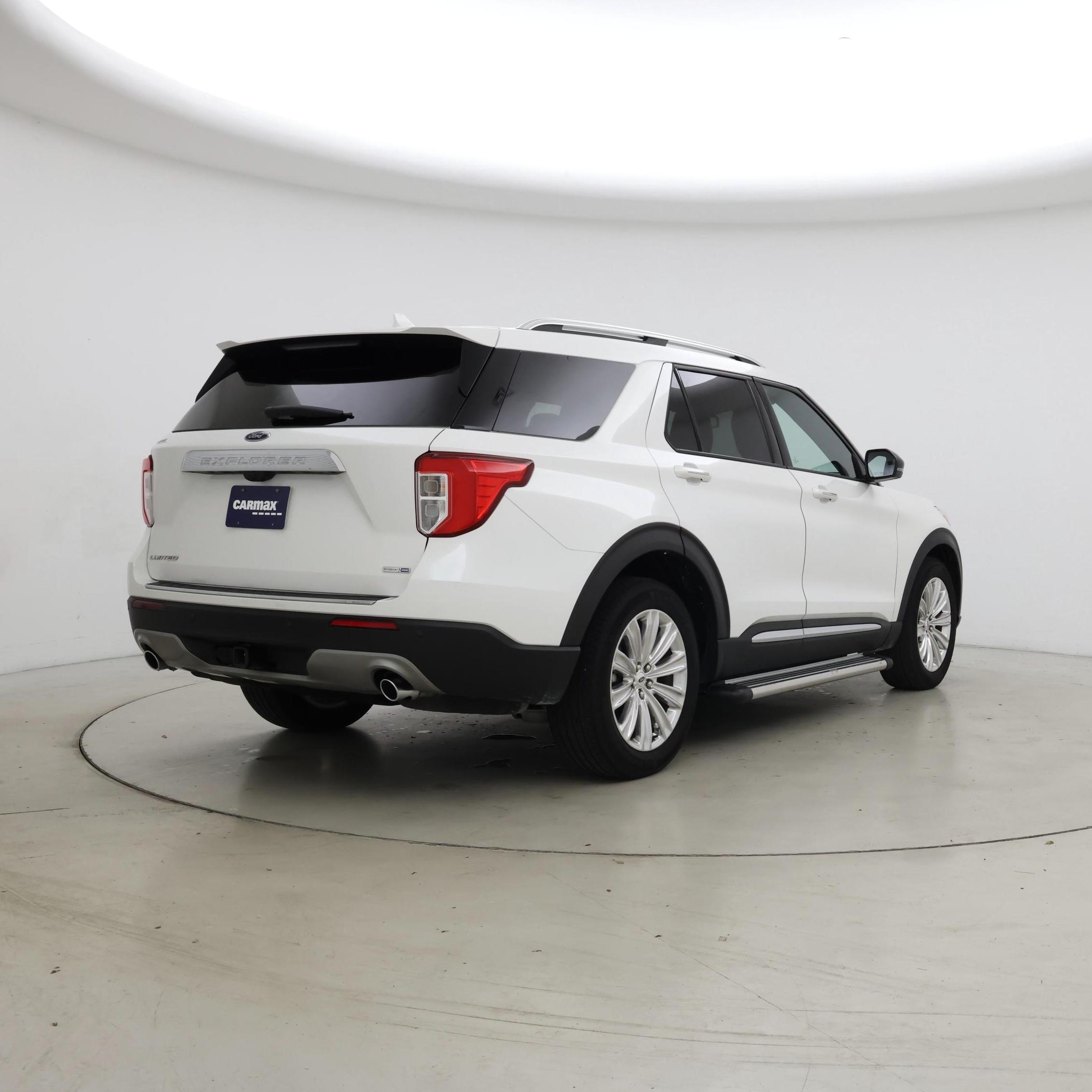 Thumbnail: 2020 Ford Explorer - 8