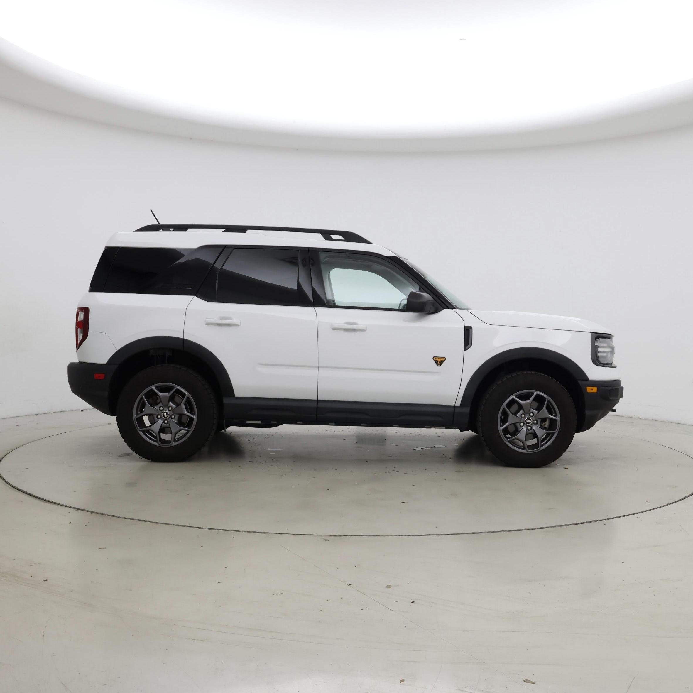 Thumbnail: 2023 Ford Bronco Sport - 7