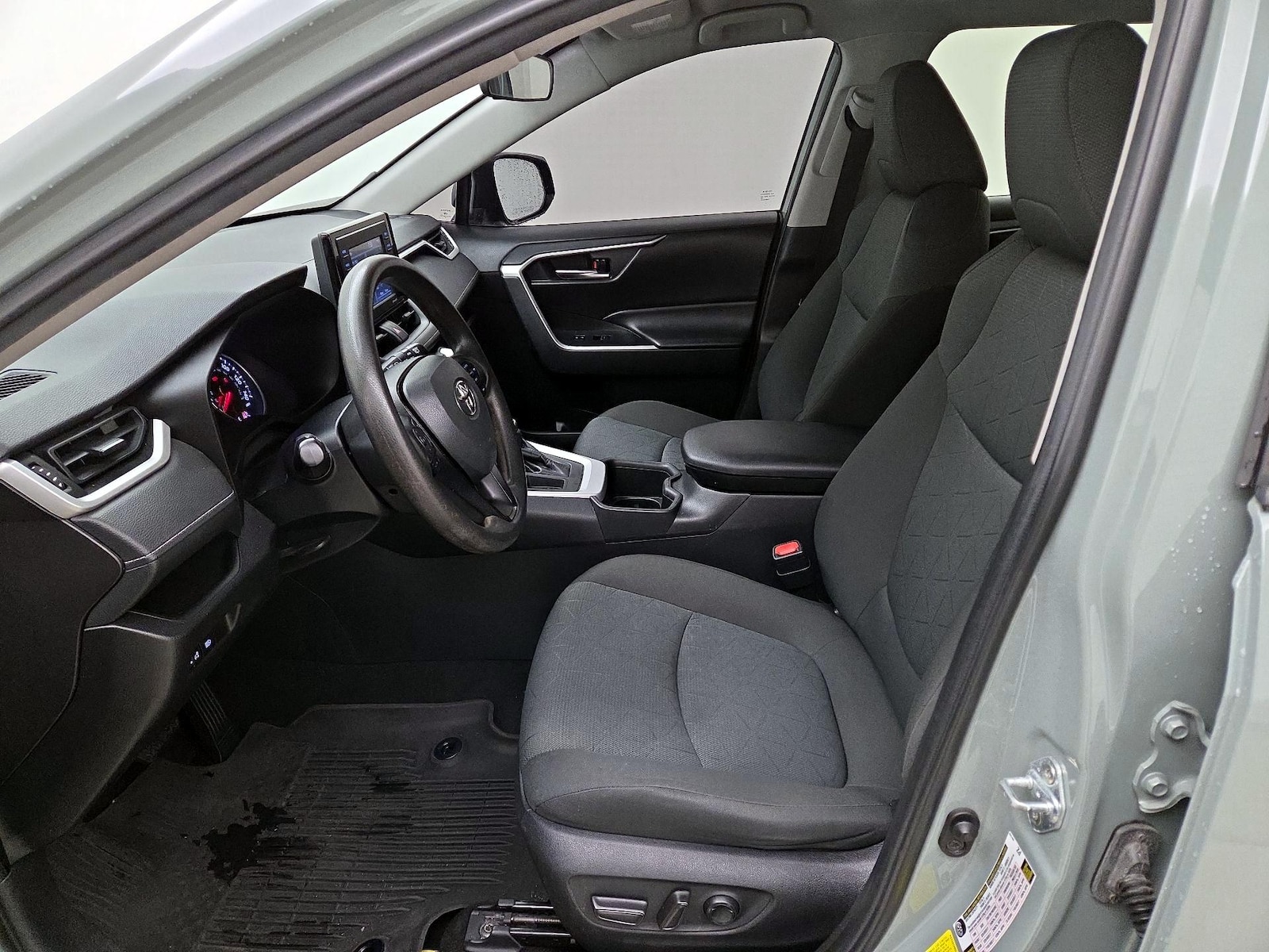 Power Seat(s) & Side Airbags