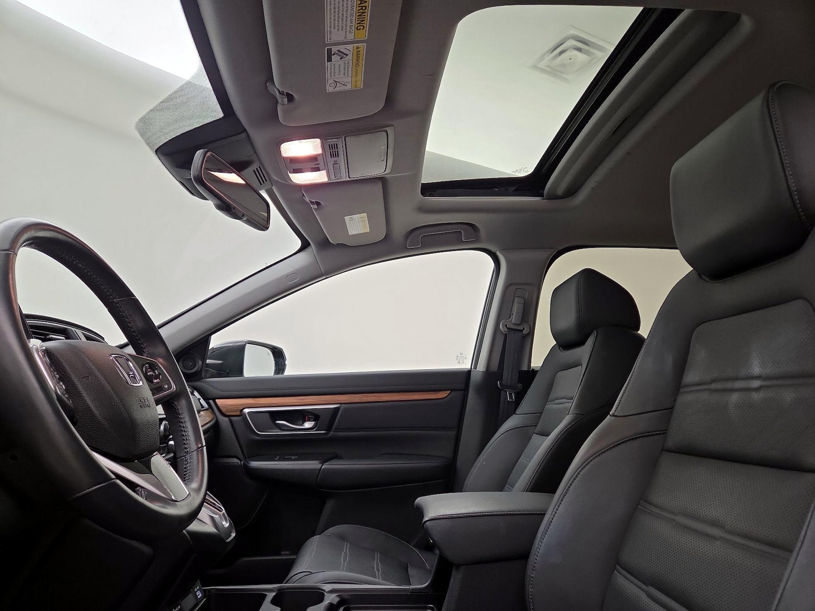 Sunroof(s) & Overhead Airbags