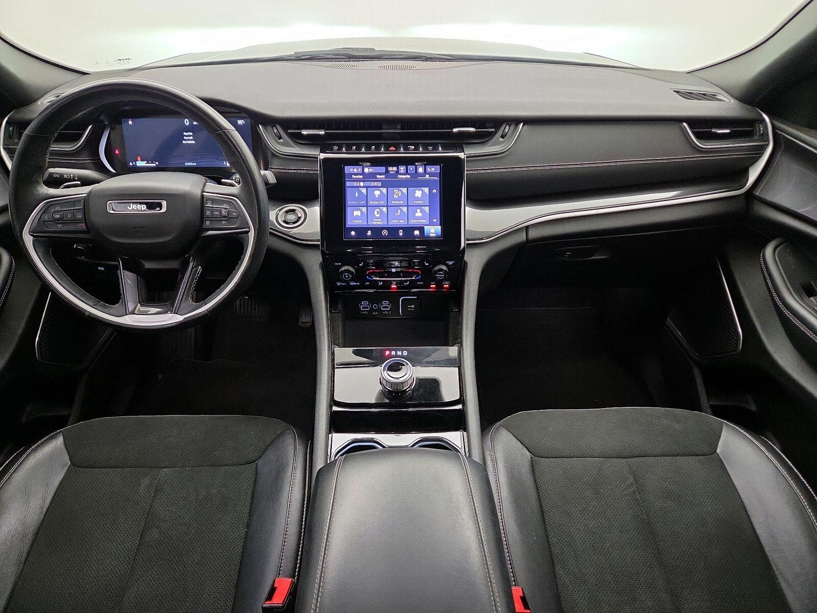Apple CarPlay® & Android Auto™