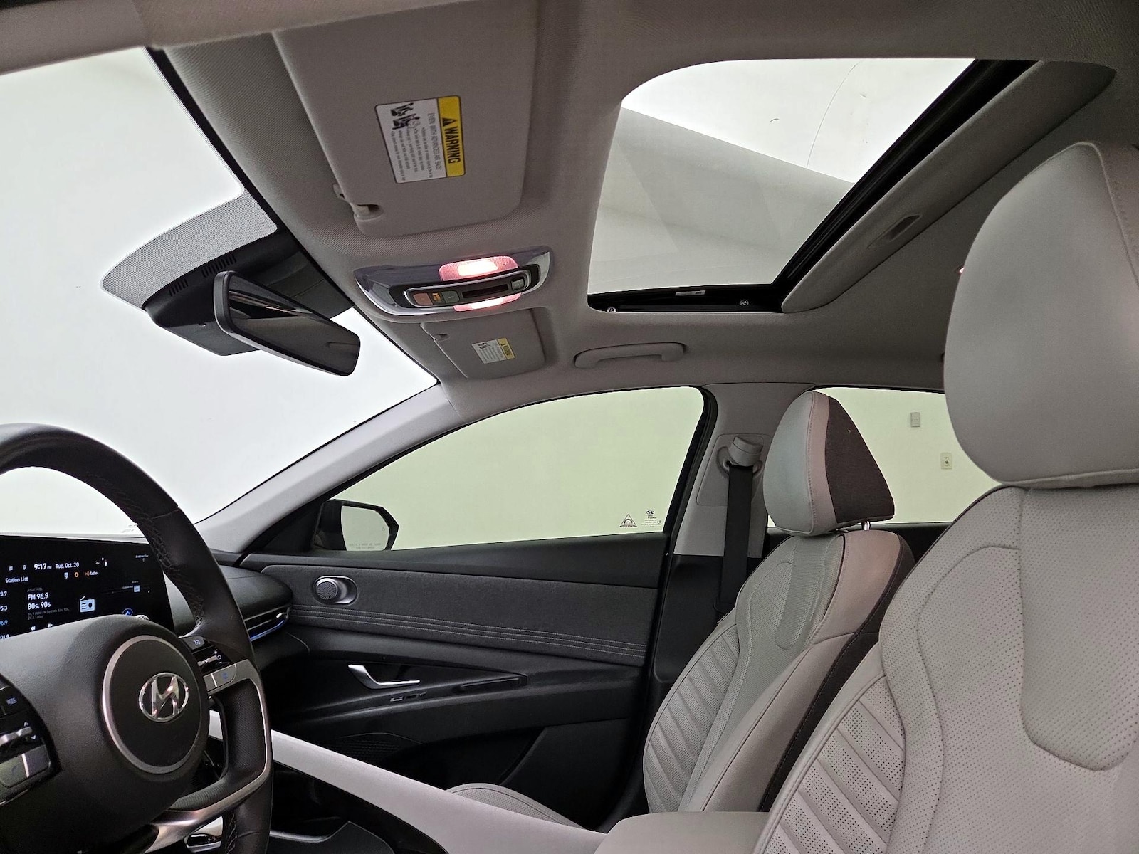 Sunroof(s) & Overhead Airbags
