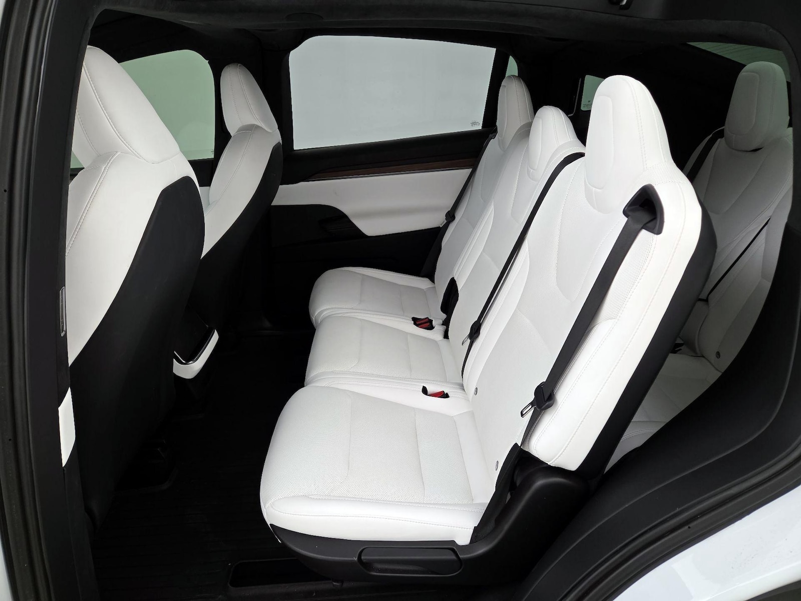 Rear Air Conditioning
