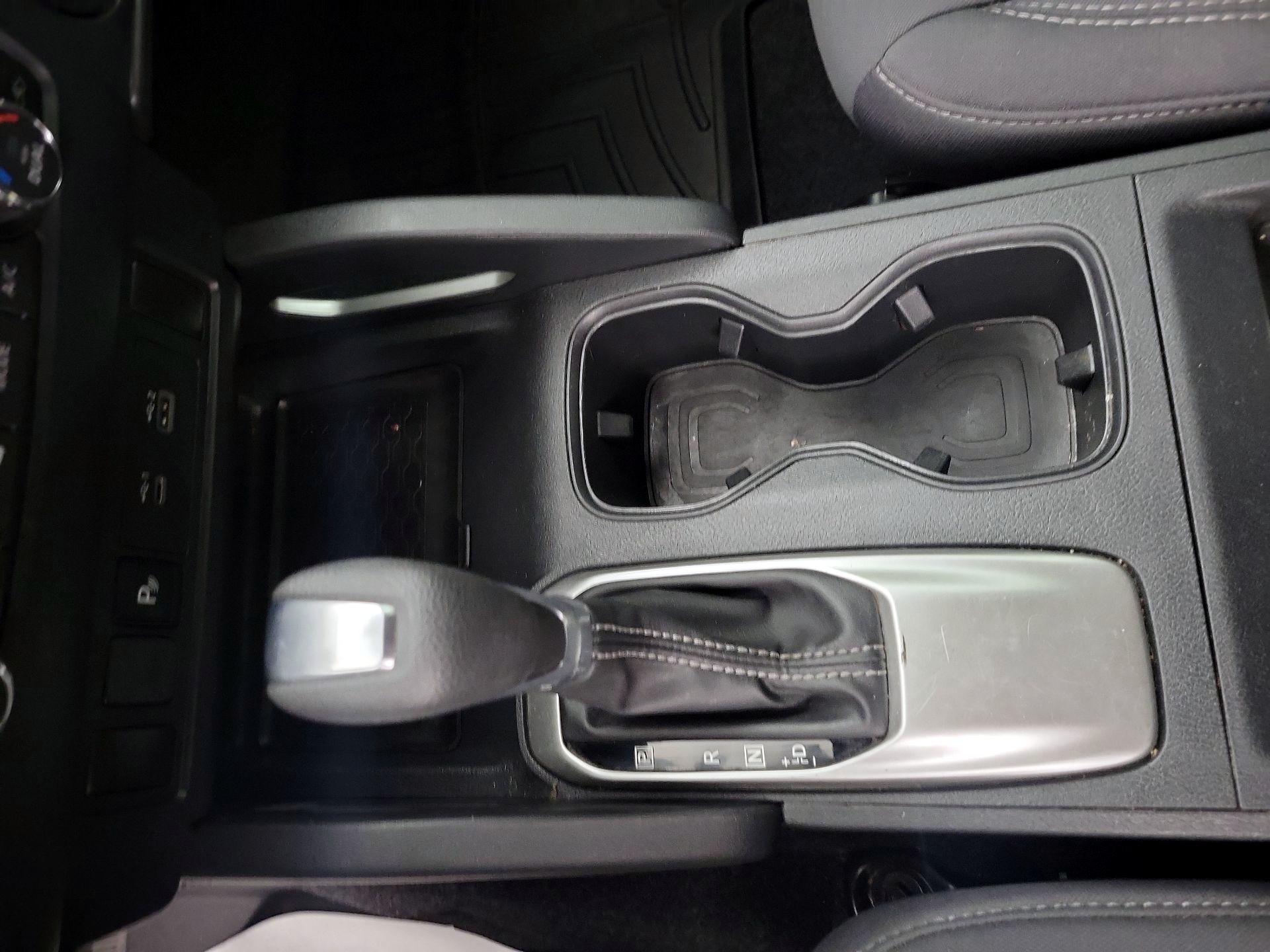 Thumbnail: 2022 Nissan Frontier - 17